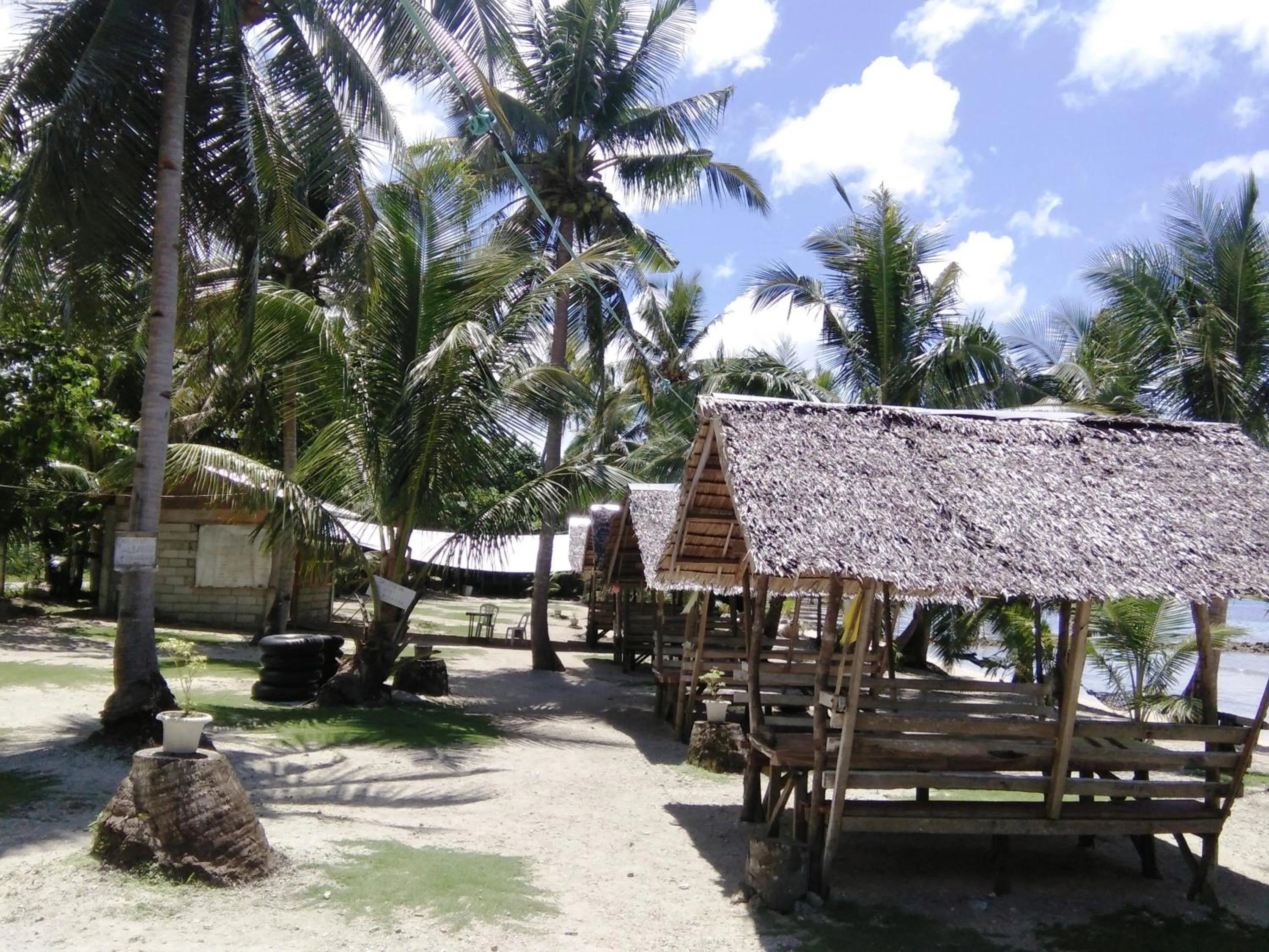 Off site in RedDoorz @ Western Highway Lodge Hotel