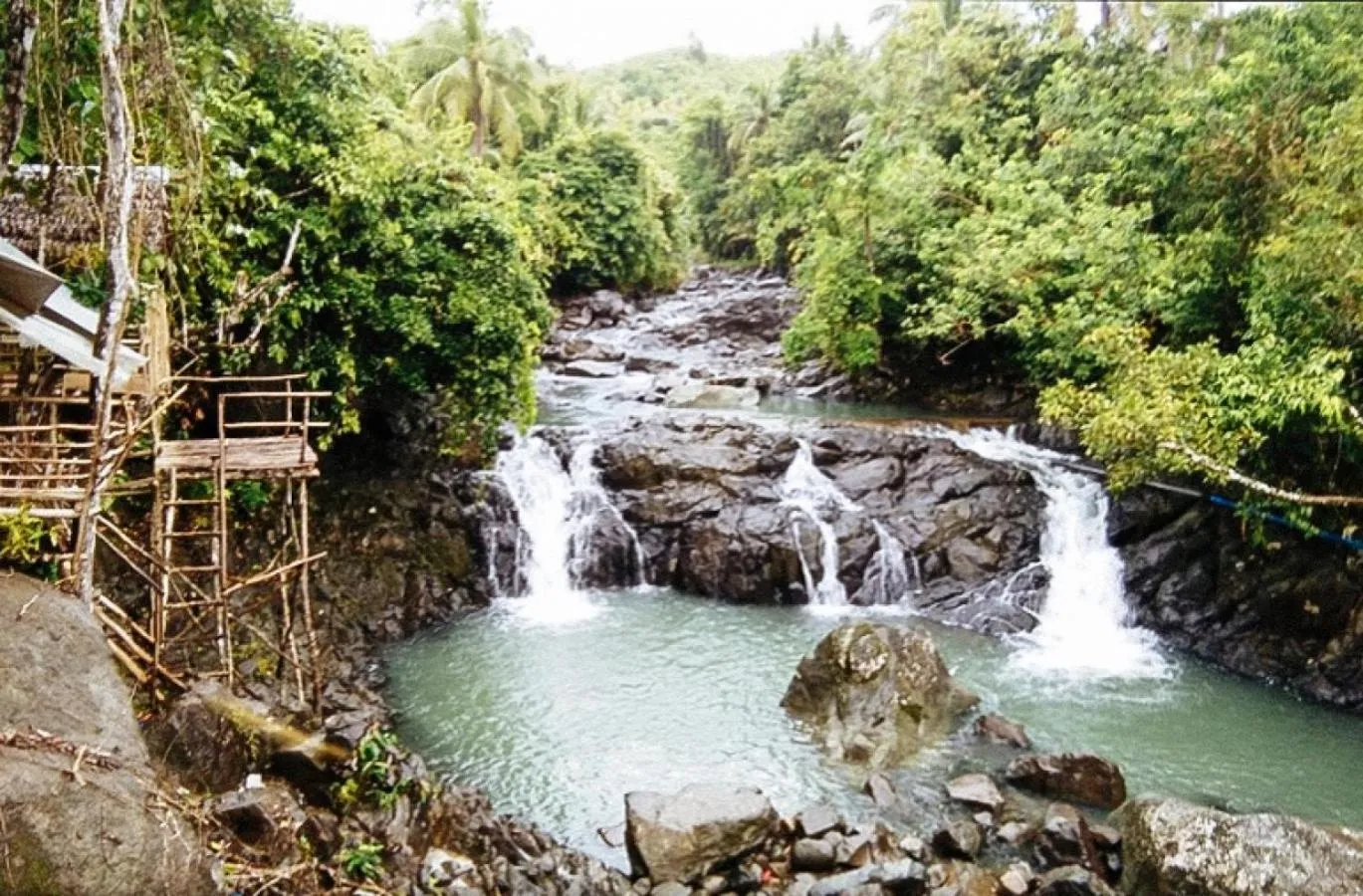 Nearby landmark in RedDoorz @ Western Highway Lodge Hotel