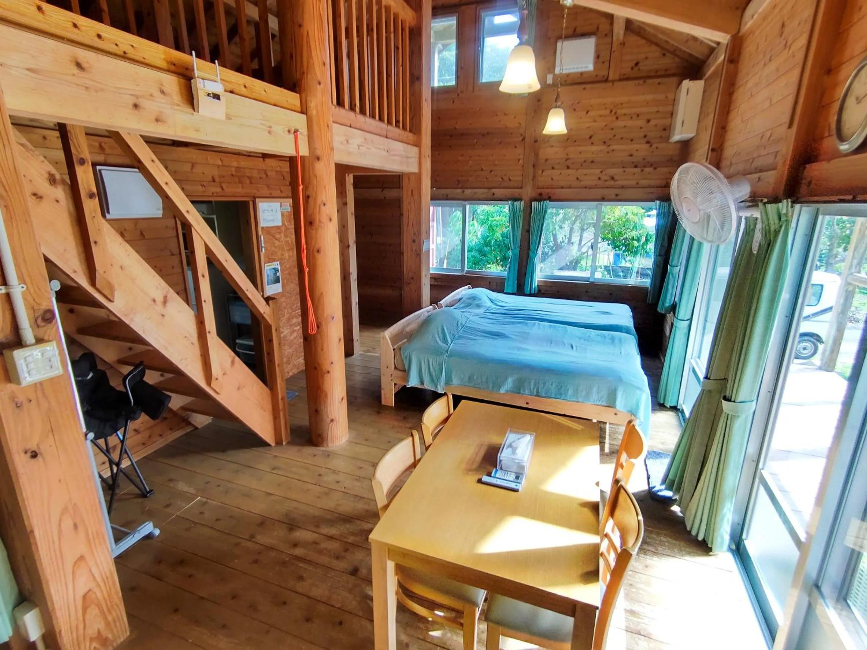 Diving, Bed in Irunty Futademura