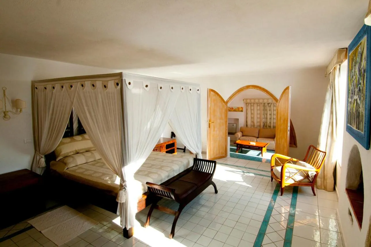 Bedroom, Bed in Hotel Punta Rossa