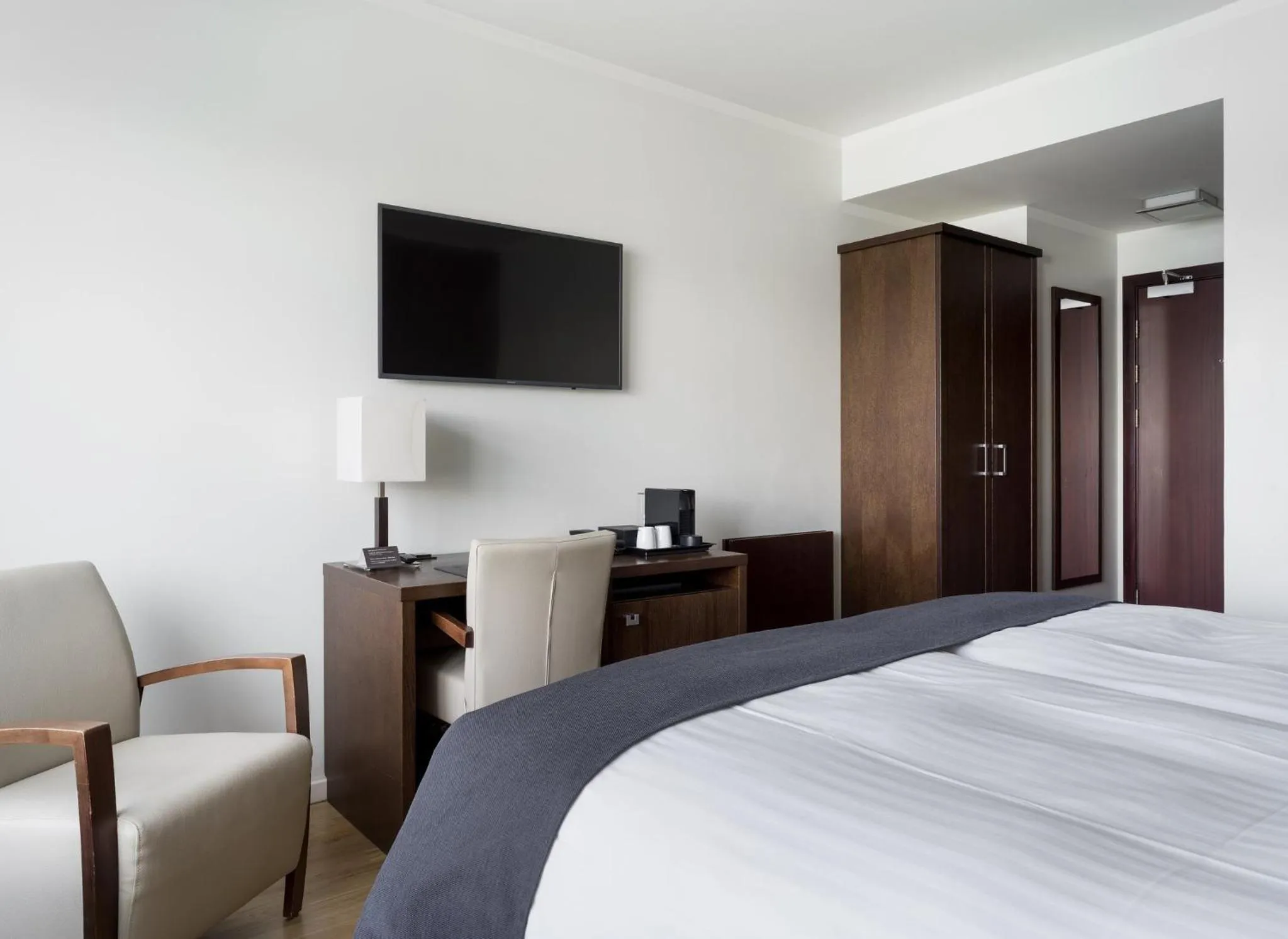 Bedroom, Bed in Hotel Kea by Keahotels