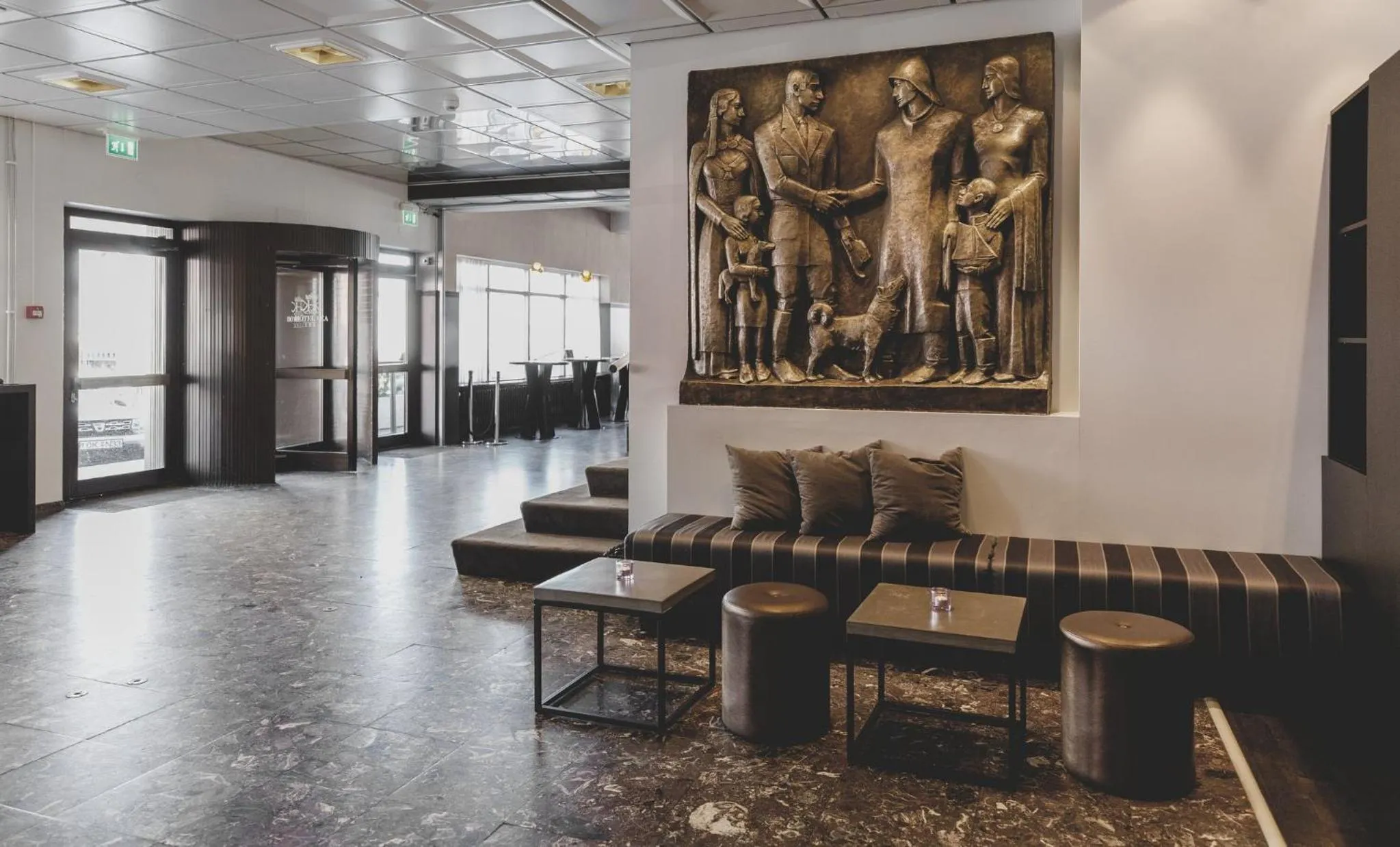 Lobby or reception in Hotel Kea by Keahotels