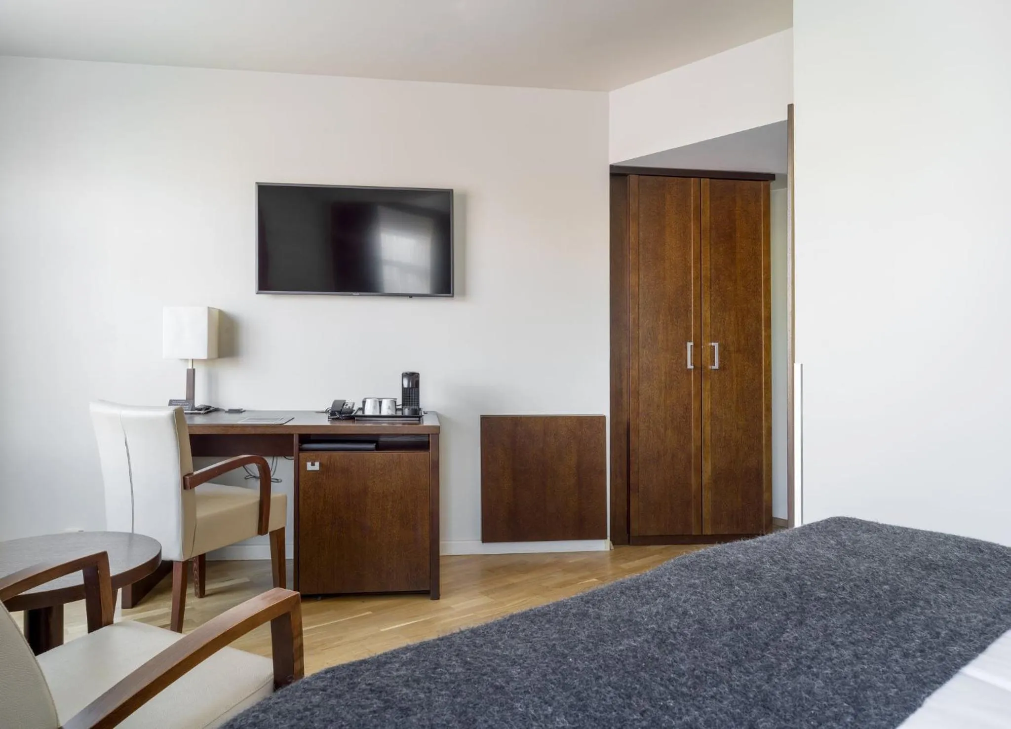 Bedroom, Bed in Hotel Kea by Keahotels