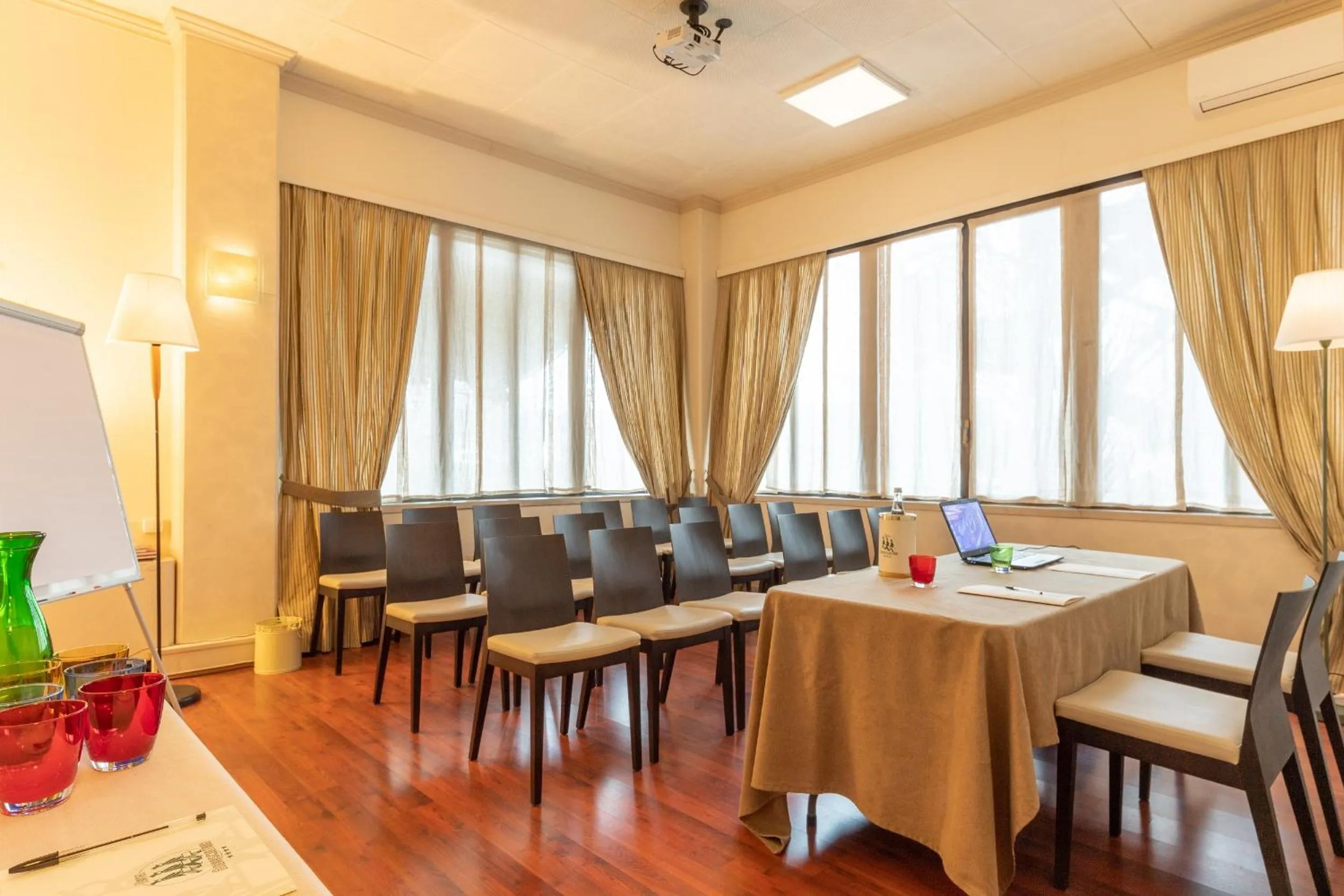 Meeting/conference room in Hotel Ambasciatori