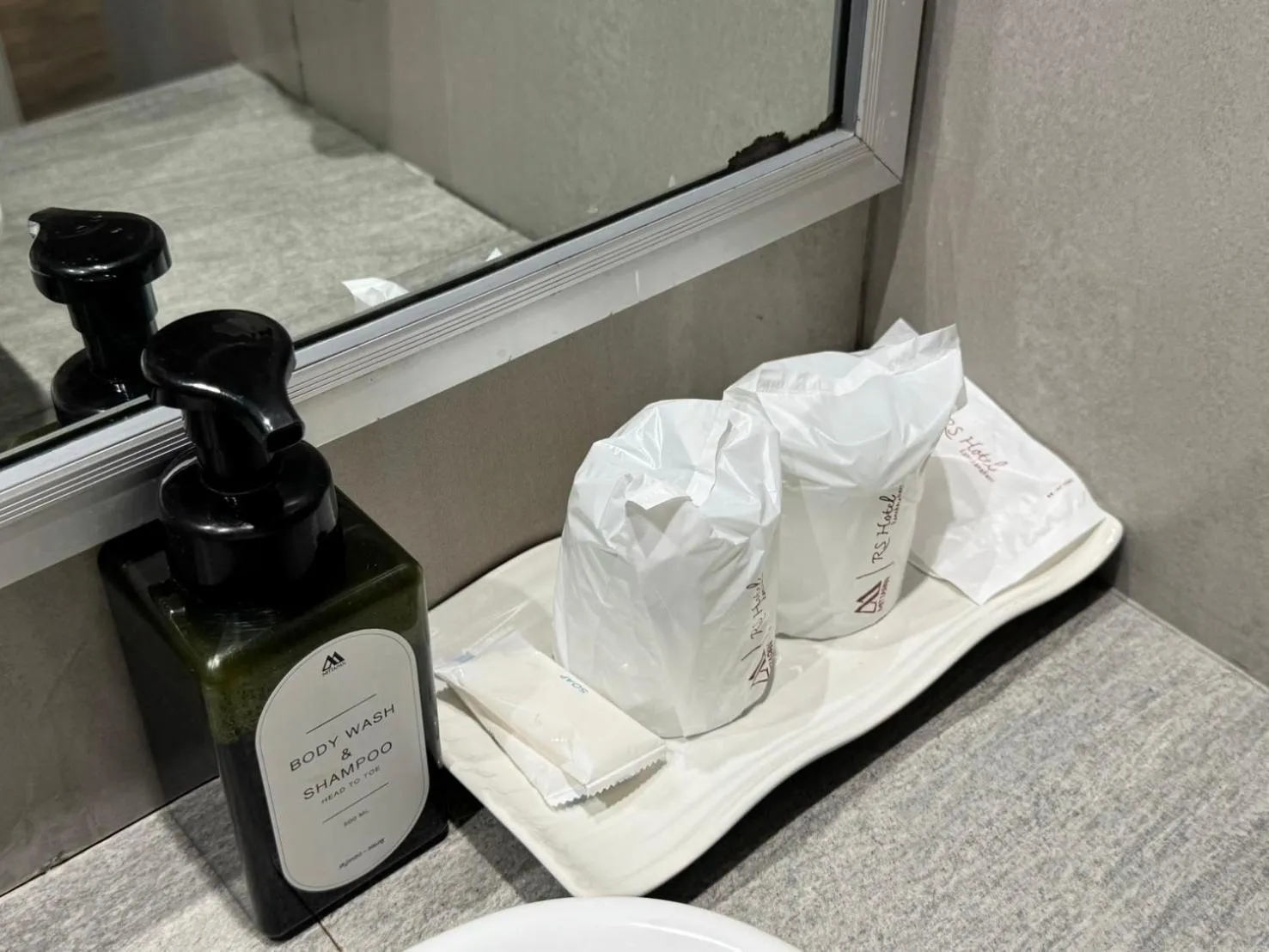 Property building in Mittapan Hotel