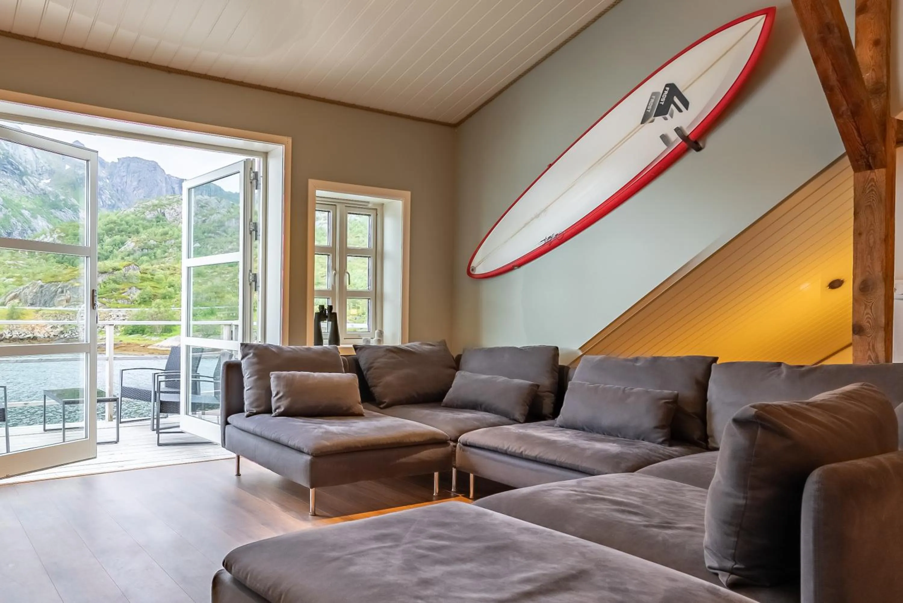 Photo of the whole room in Lofoten Apartments