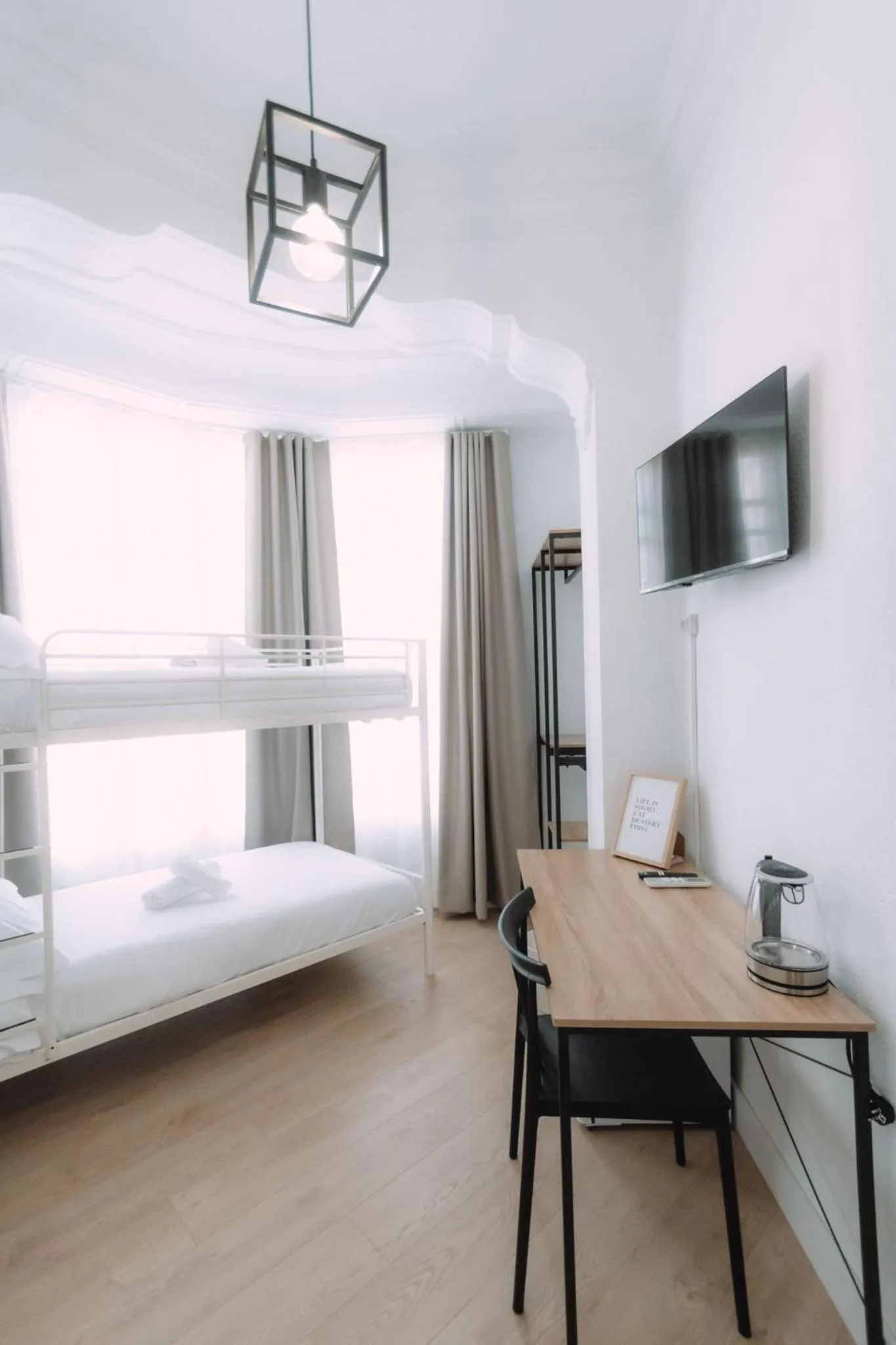 Bed in Concept Rooms