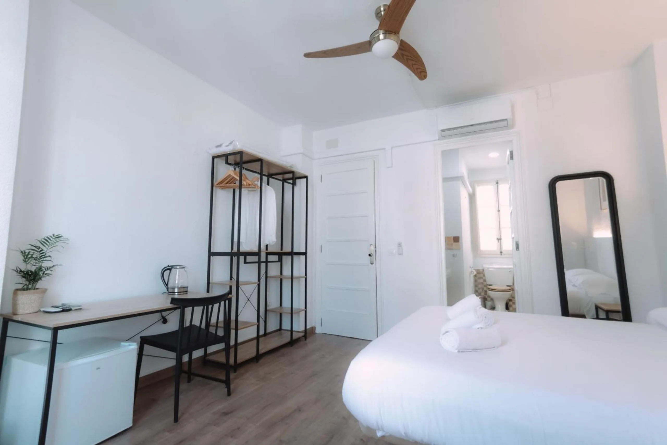 Bed in Concept Rooms