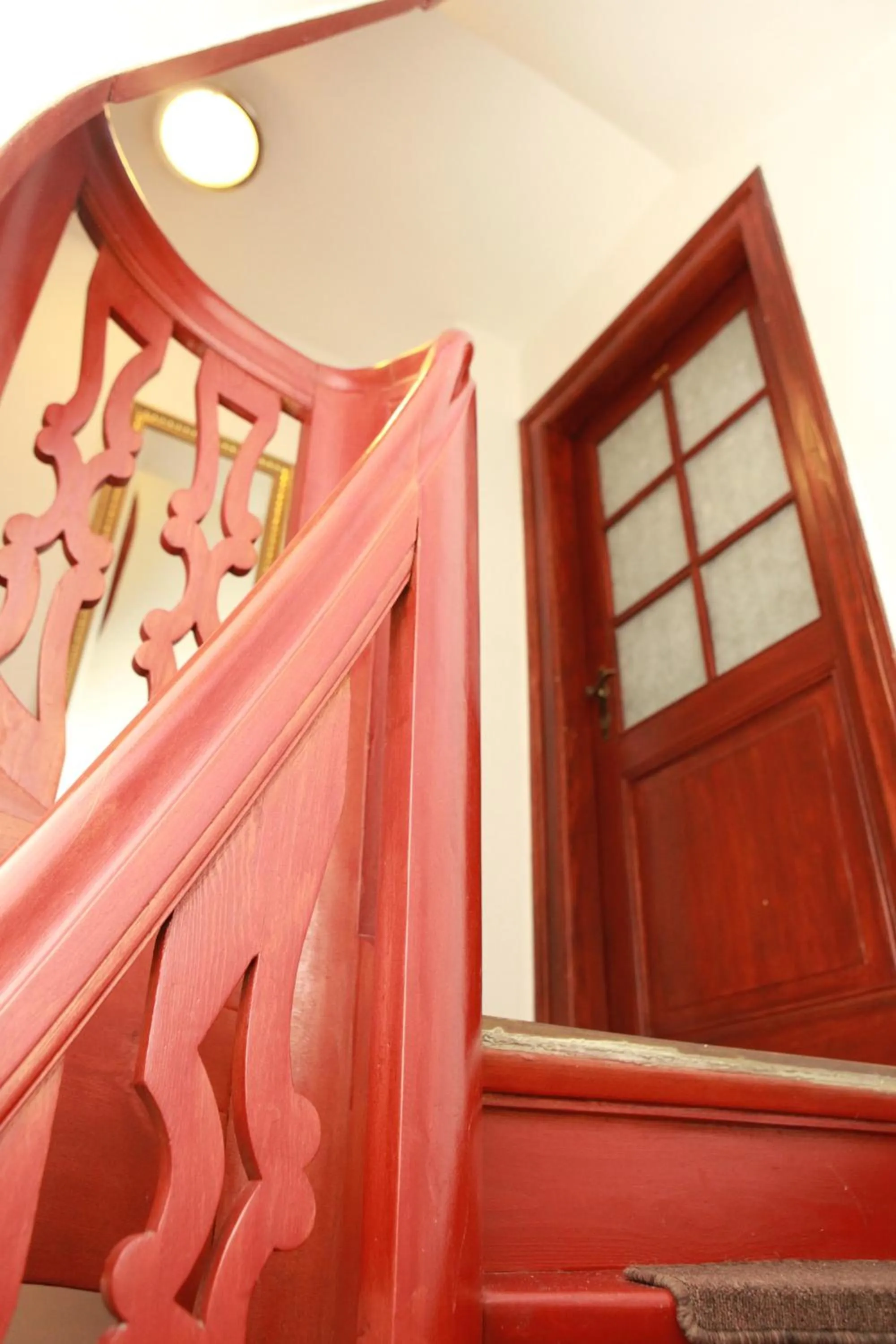 Other in Haus Enteresan