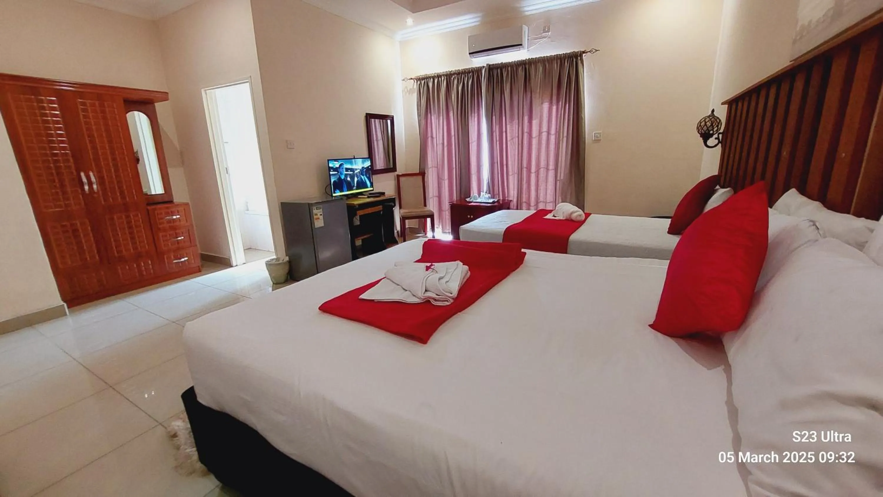 Family, Bed in Comfort Palace Guest House Kasane