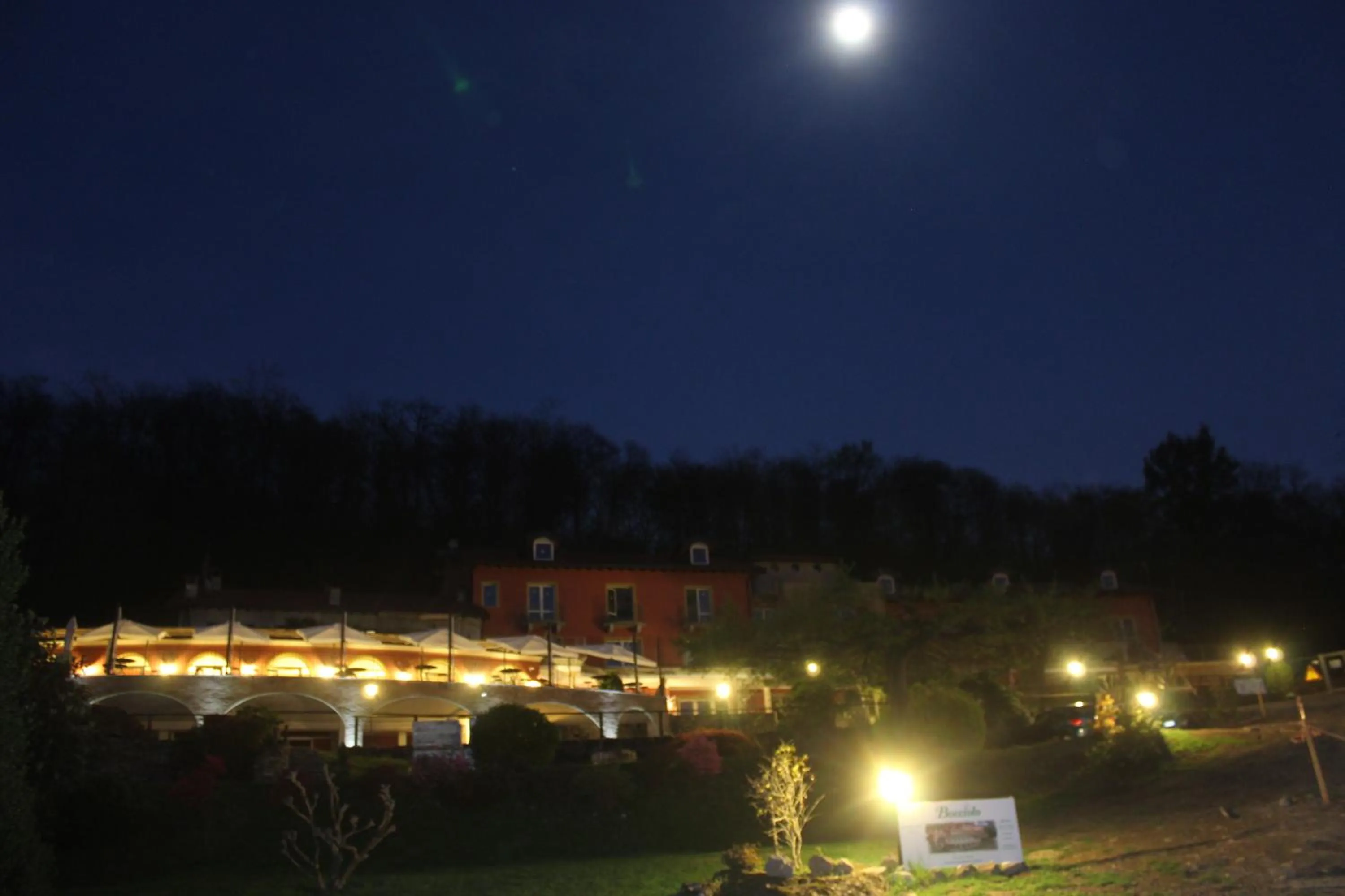Facade/entrance in Hotel Bocciolo