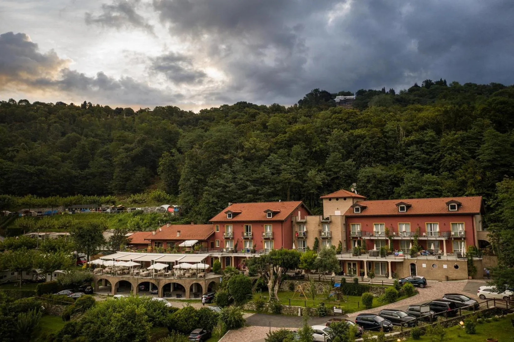 Property building in Hotel Bocciolo