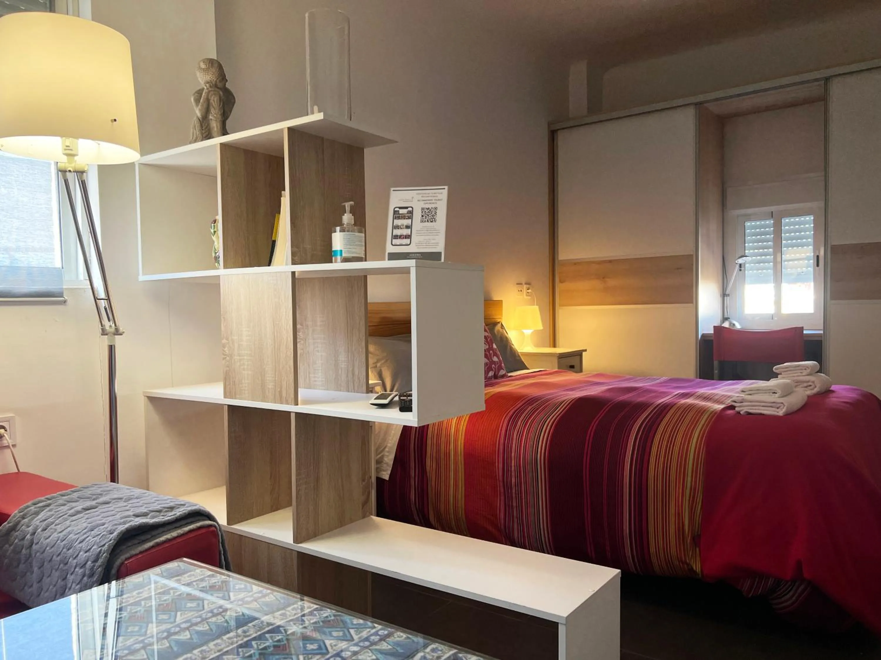 Bed in Apartamentos Triana - Aloha Sevilla