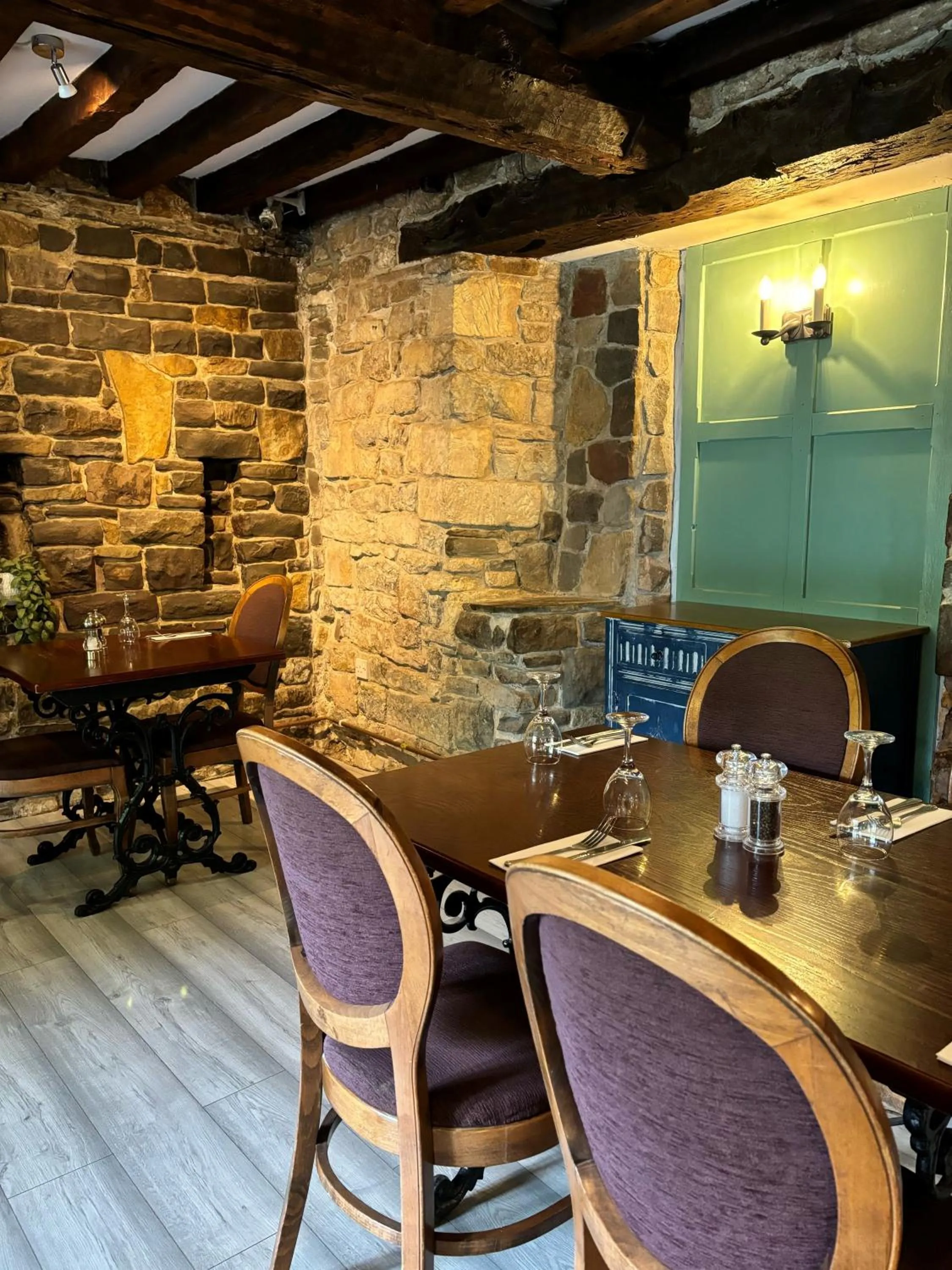 Restaurant/places to eat in The Old Manor House Hotel