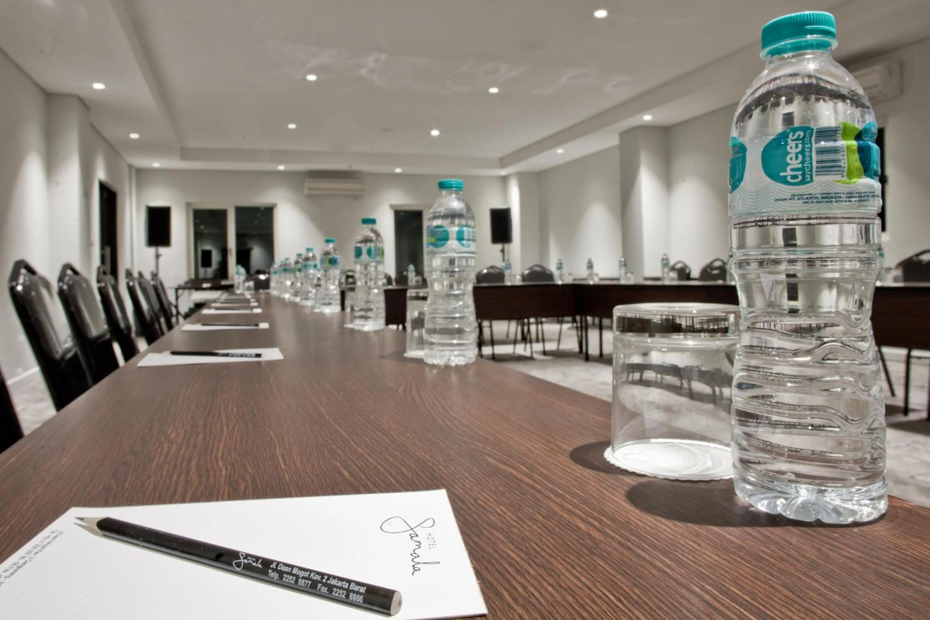 Meeting/conference room in Samala Hotel Jakarta Cengkareng