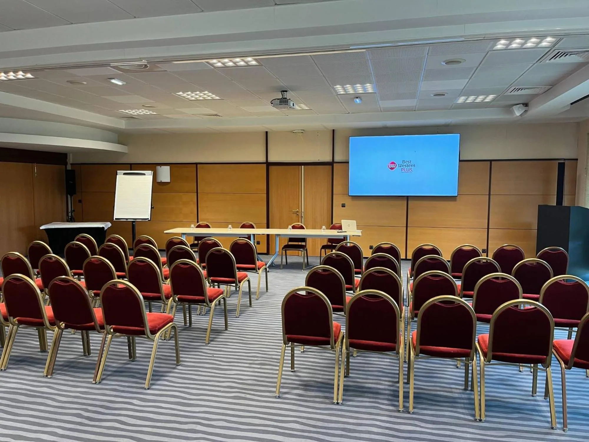 Meeting/conference room in Best Western Plus La Fayette Hotel et SPA