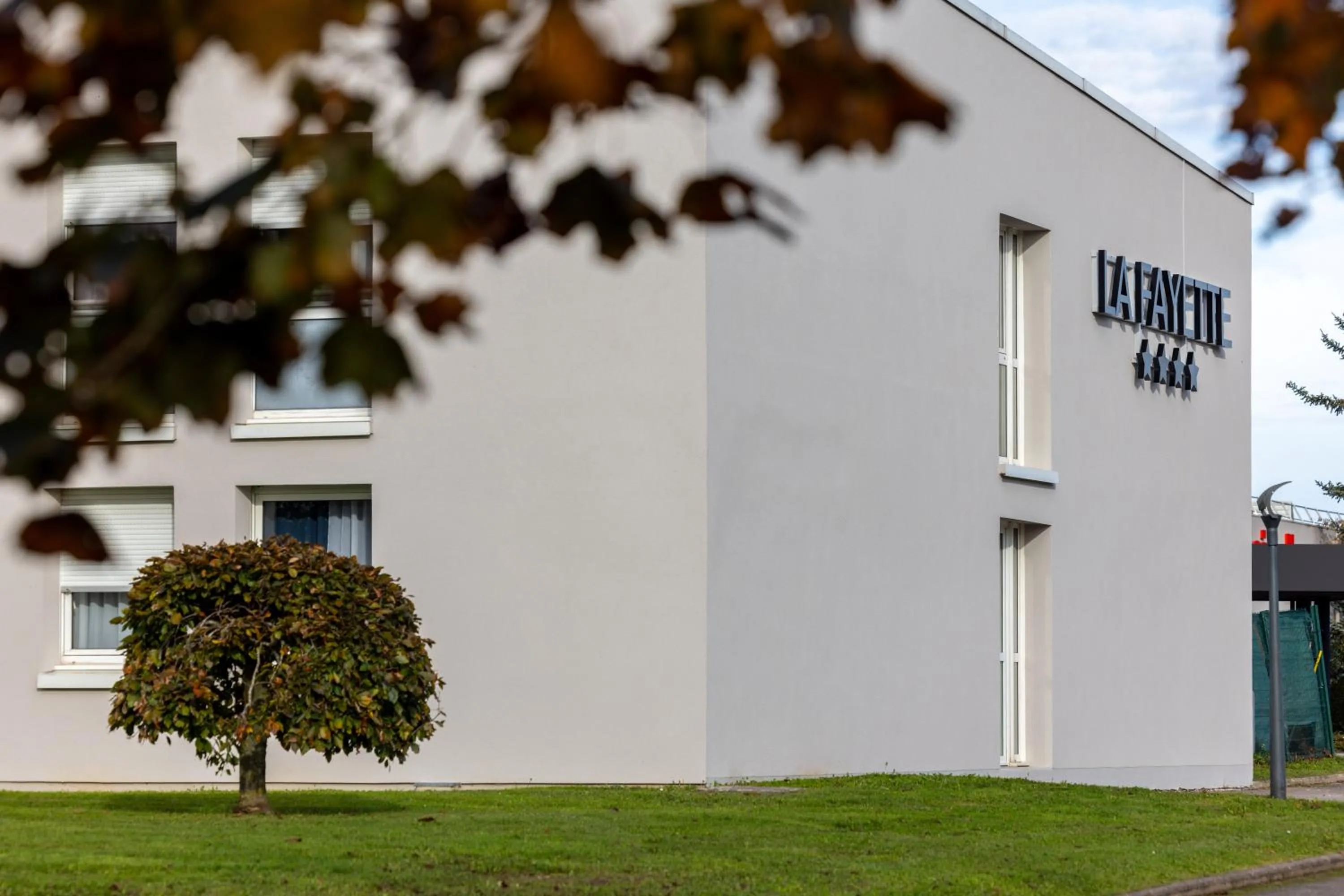 Property building in Best Western Plus La Fayette Hotel et SPA