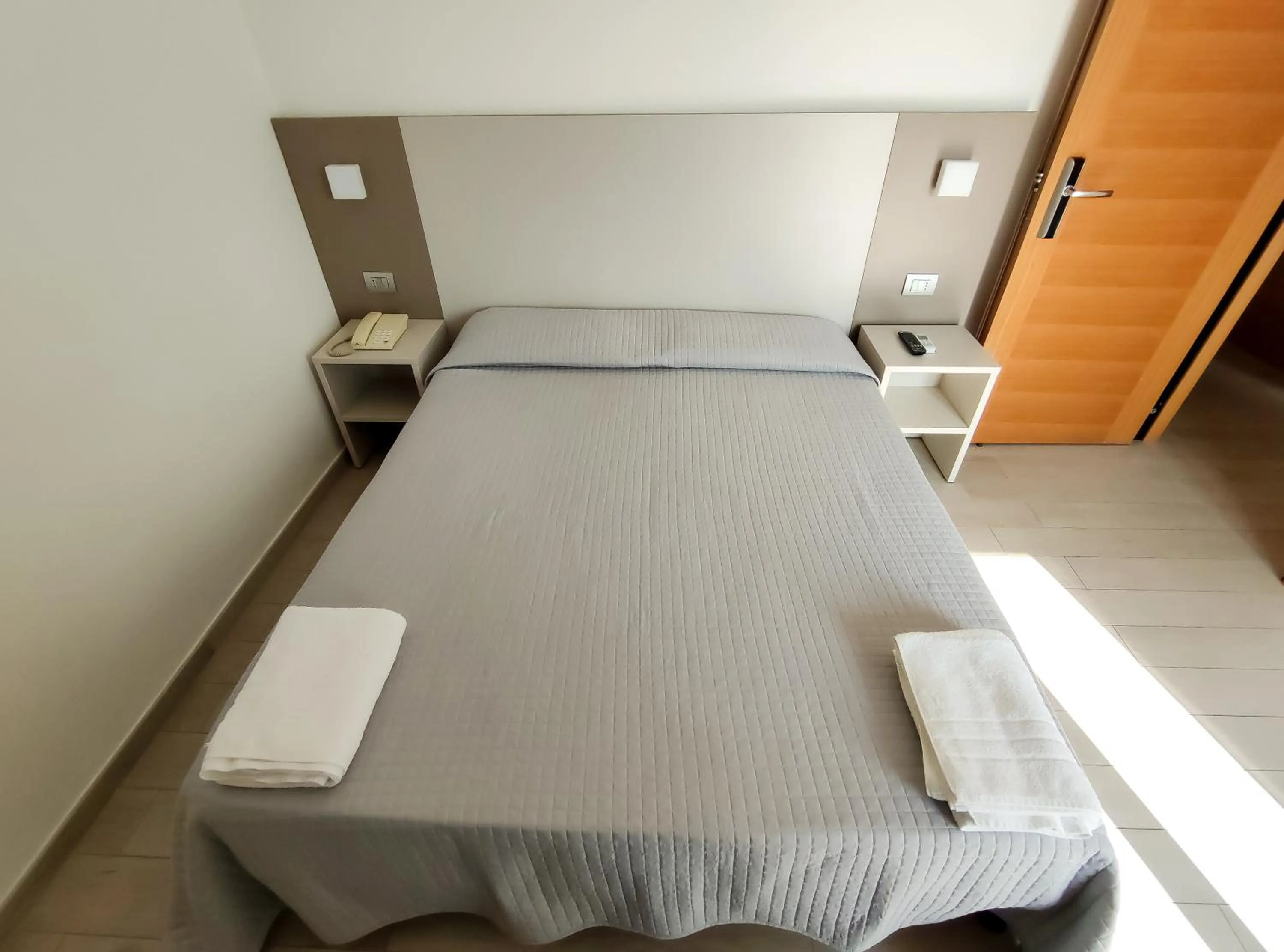 Bedroom, Bed in Hotel Capitano