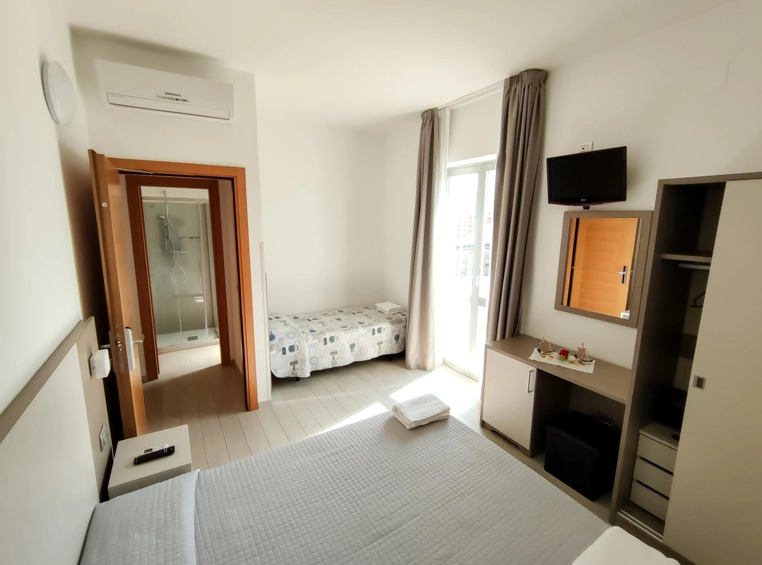 Bedroom, Bed in Hotel Capitano