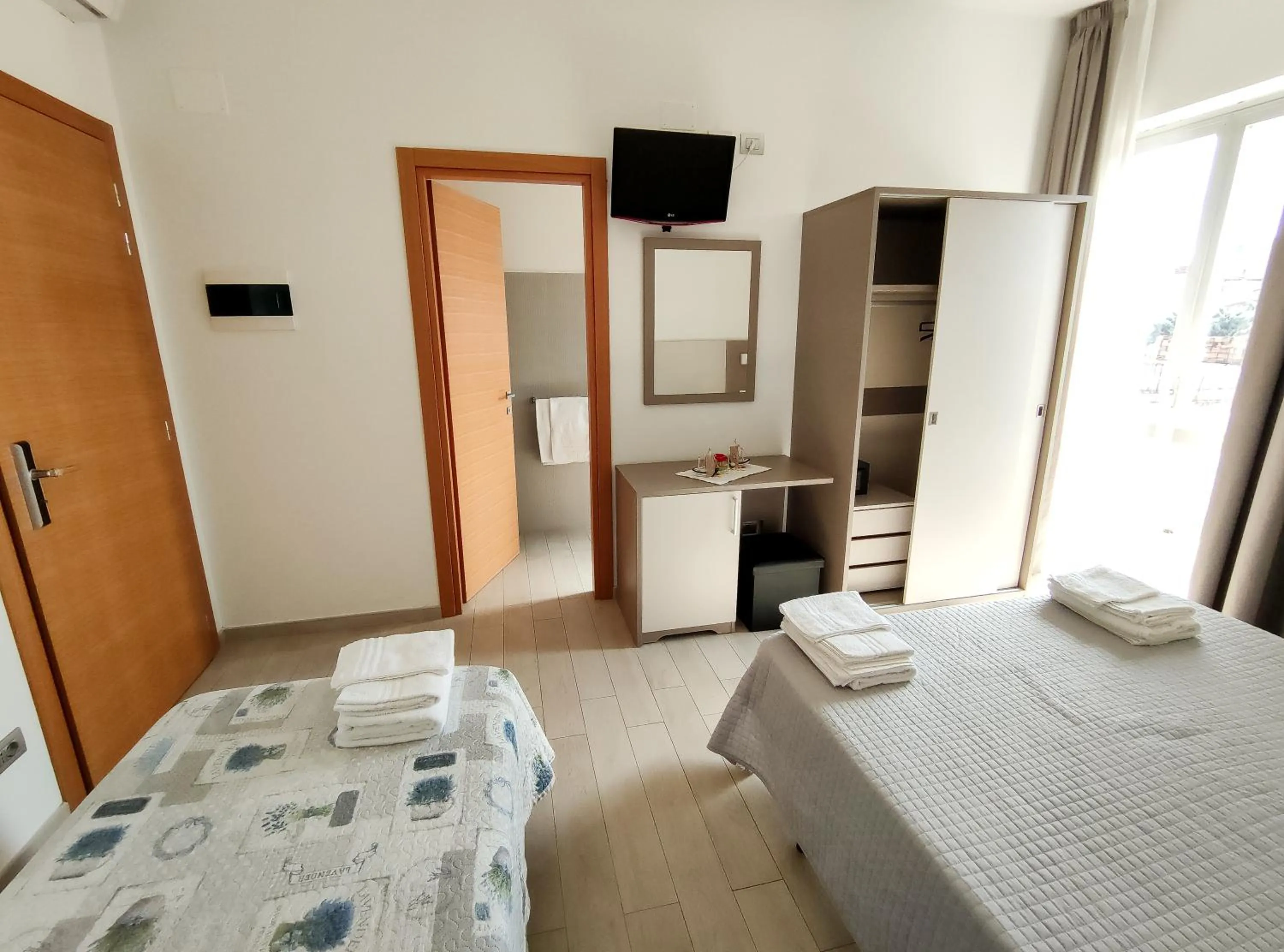 Bedroom, Bed in Hotel Capitano