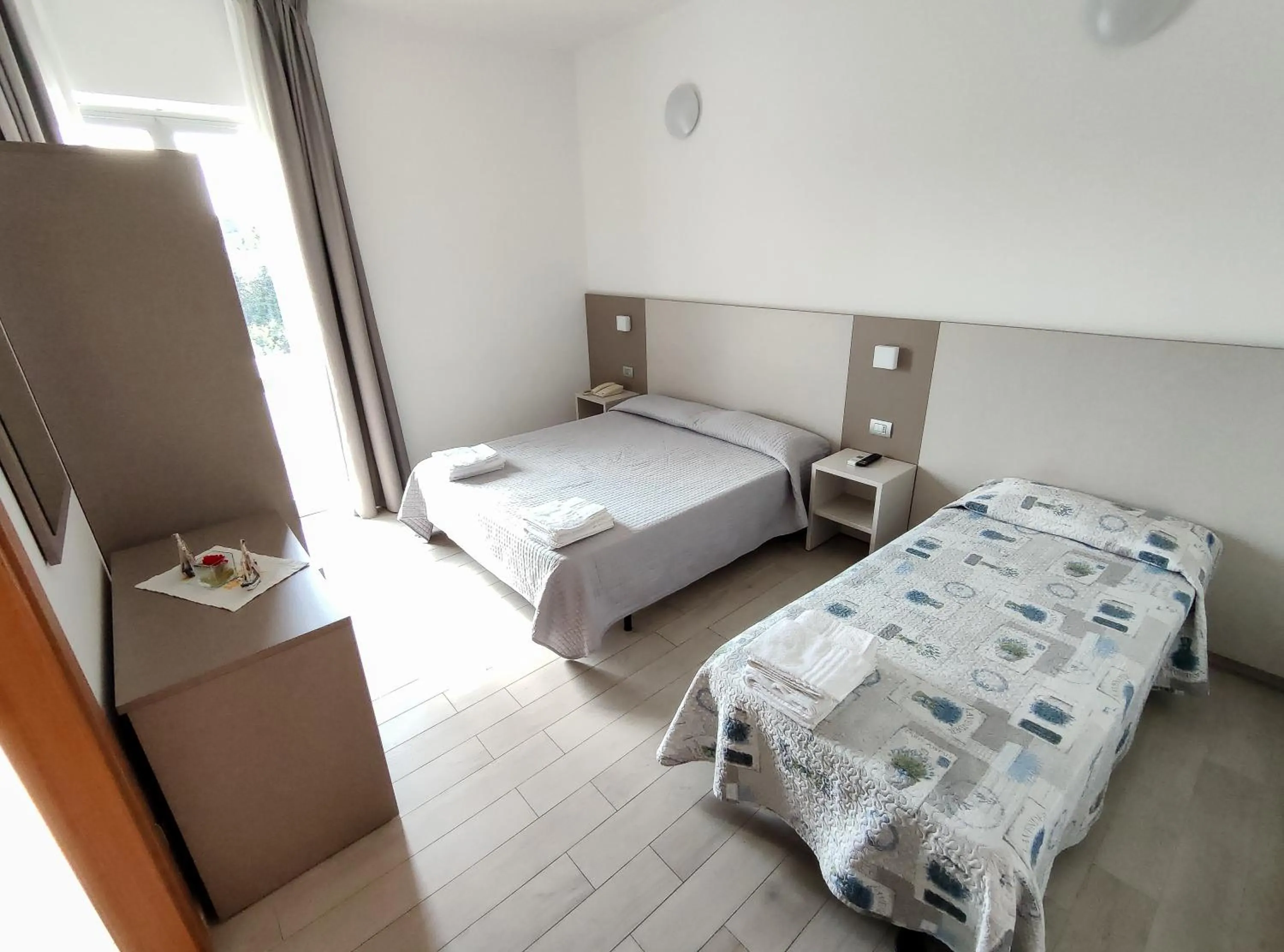 Bedroom, Bed in Hotel Capitano