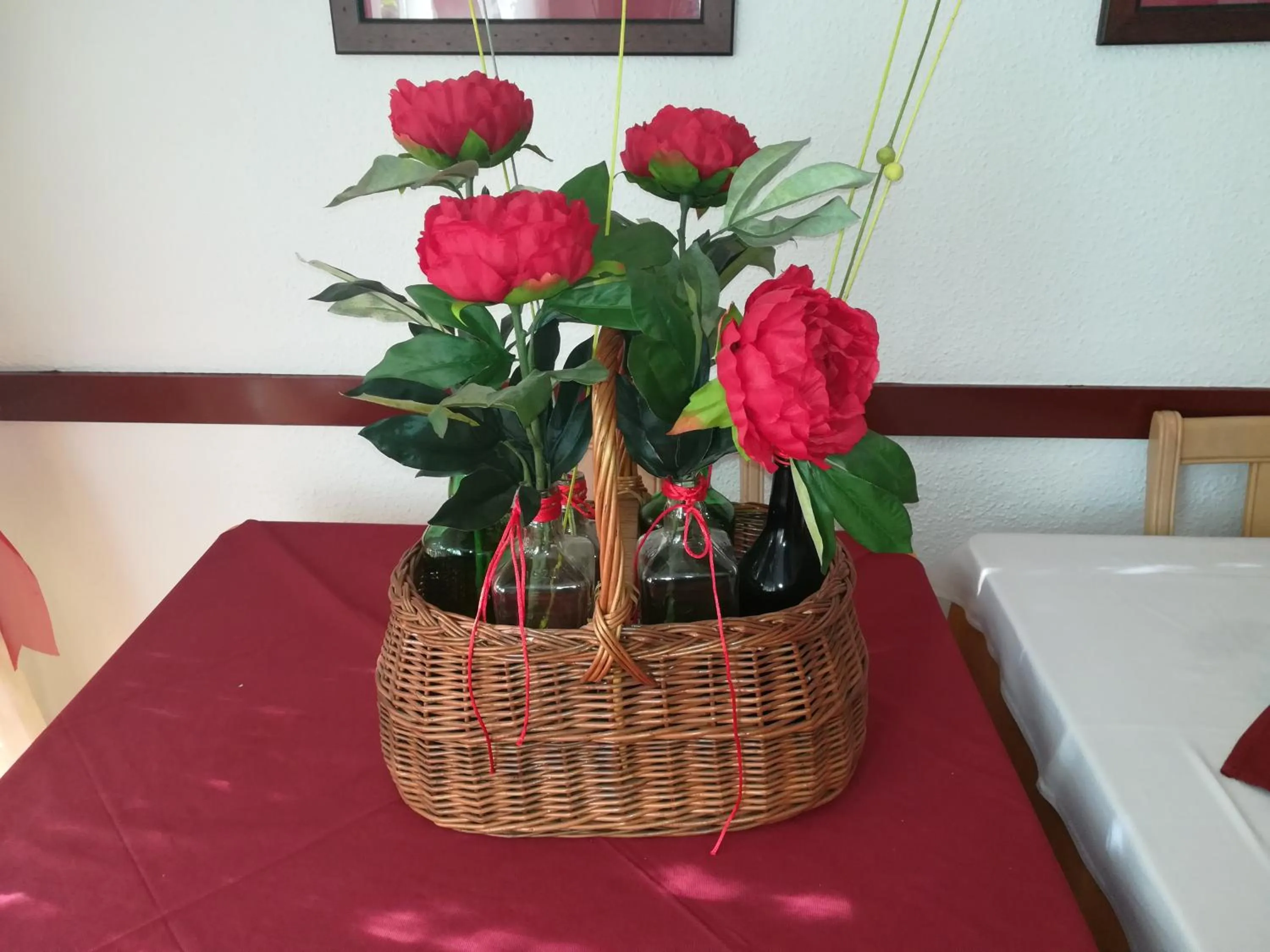 Lounge or bar in Hotel Restaurante Logasasanti