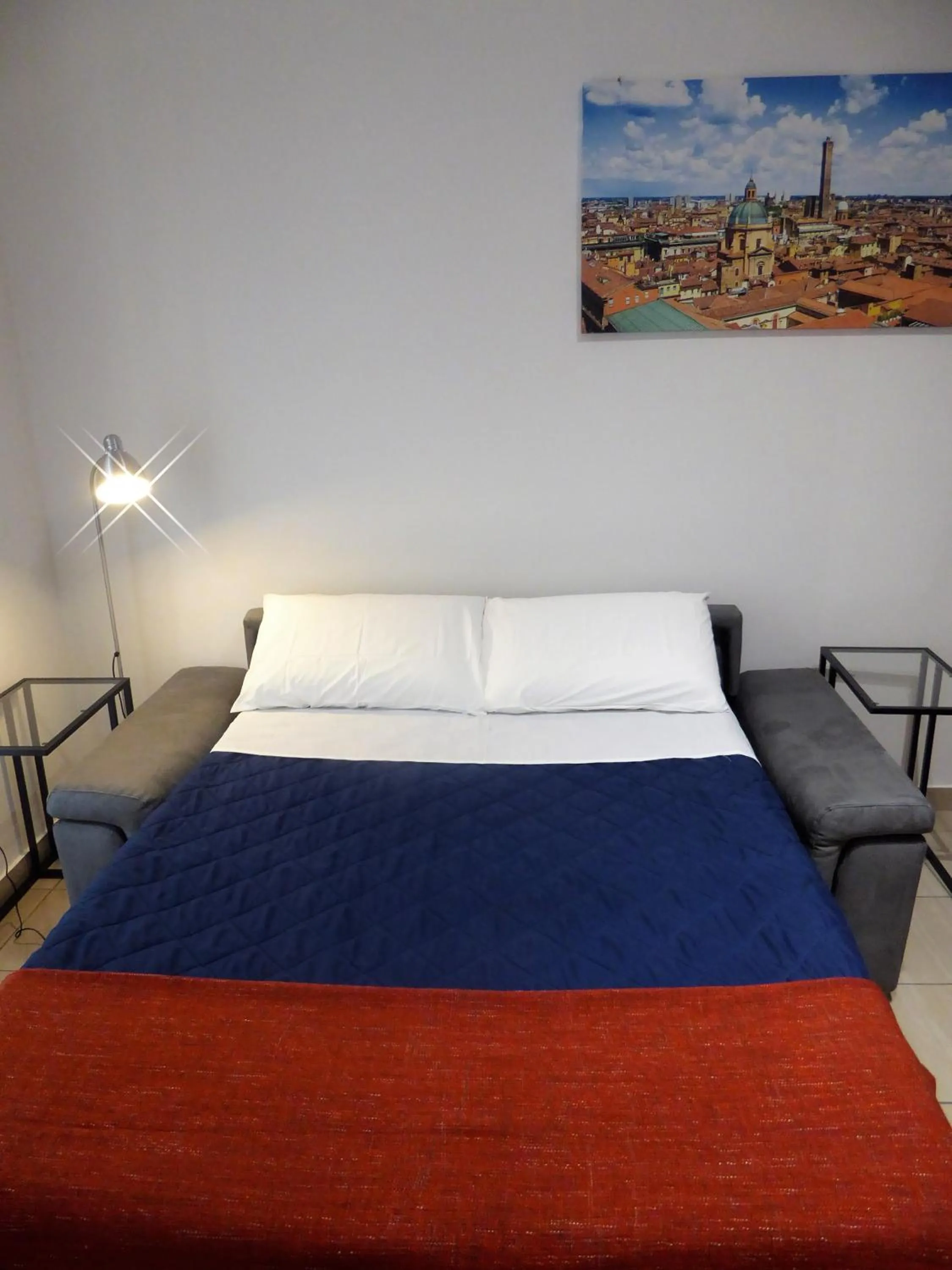Bed in Montebello House Bologna