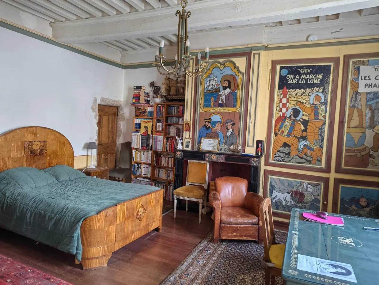Bed in Maison Romane 1136