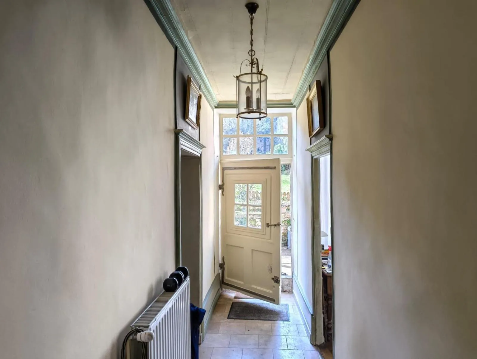 Facade/entrance in Maison Romane 1136