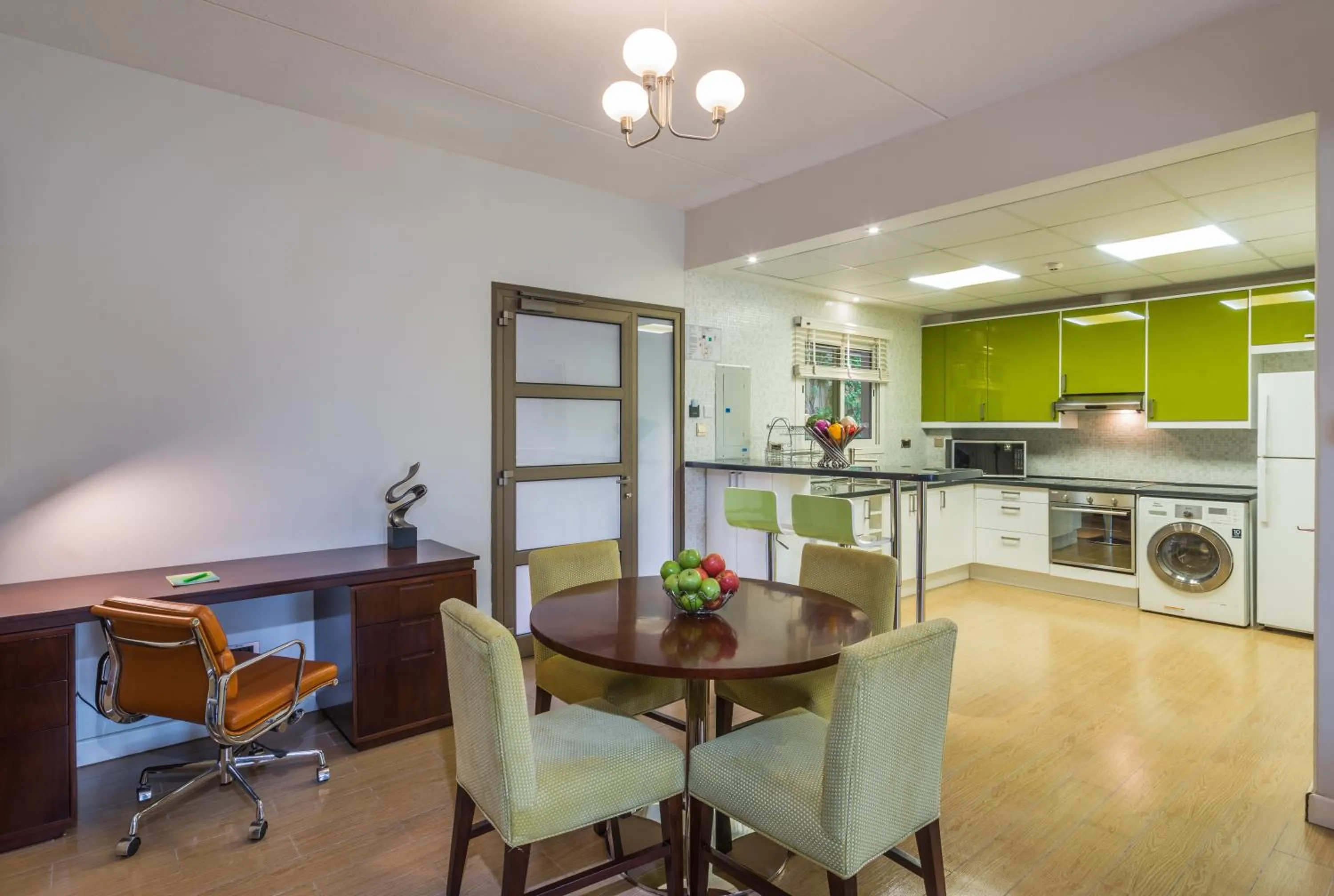 Dining area in Alreem Village Hotel