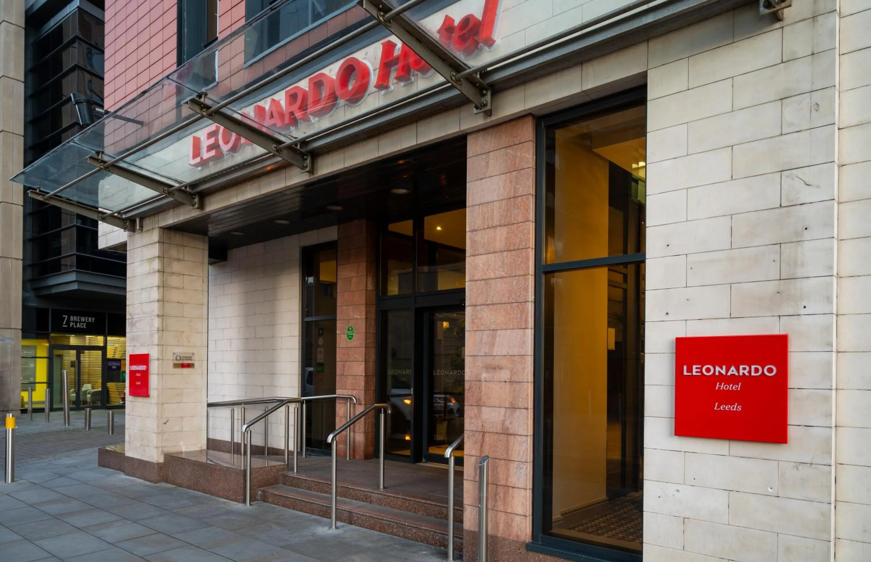 Property building in Leonardo Hotel Leeds