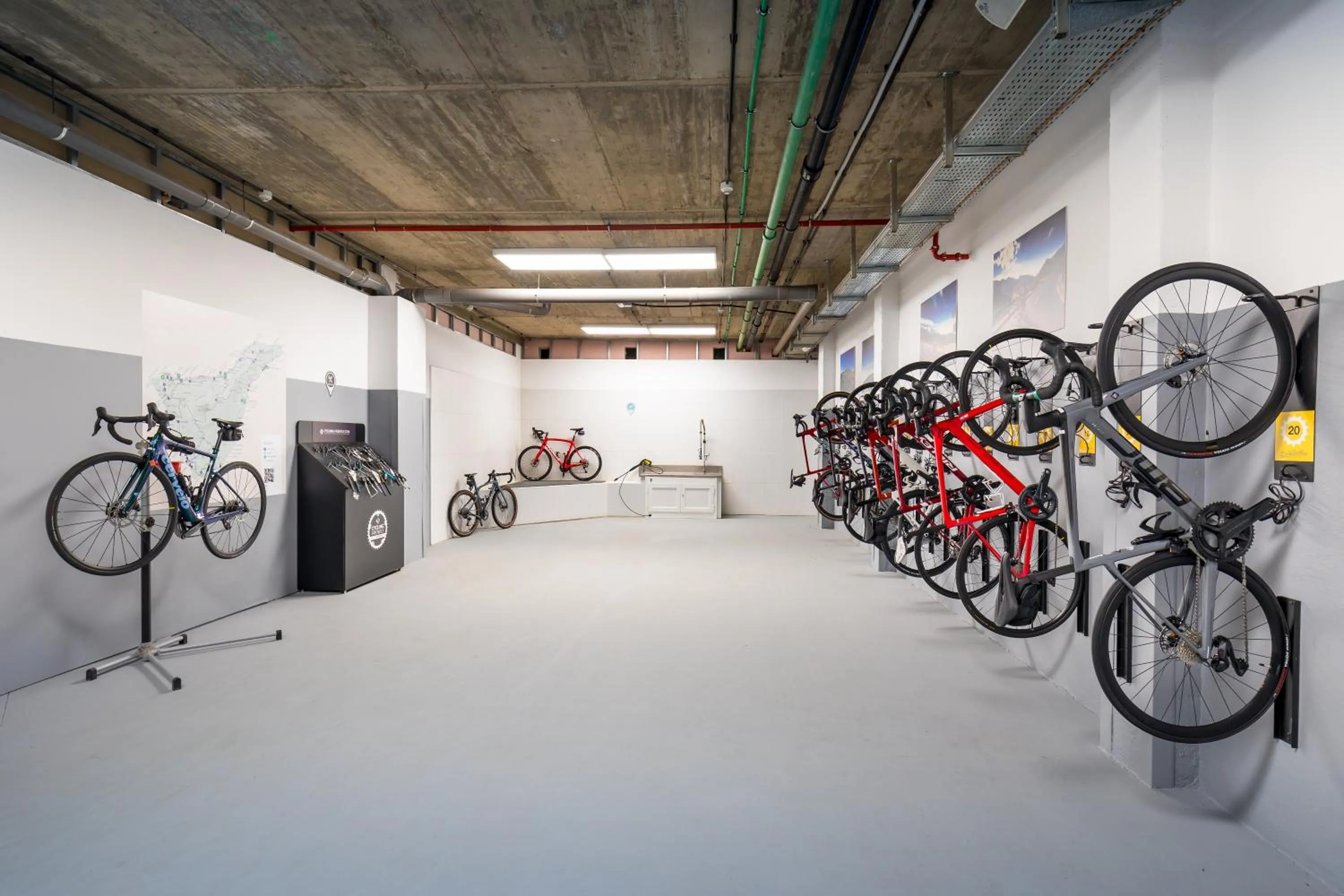 Cycling in Barceló Tenerife