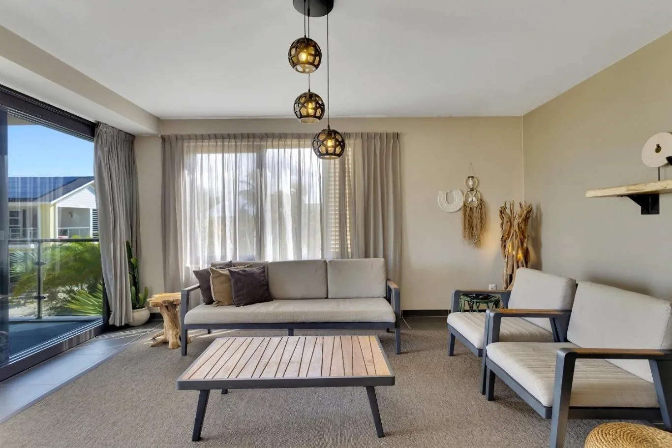 Delfins Beach Resort Bonaire, Tapestry Collection by Hilton