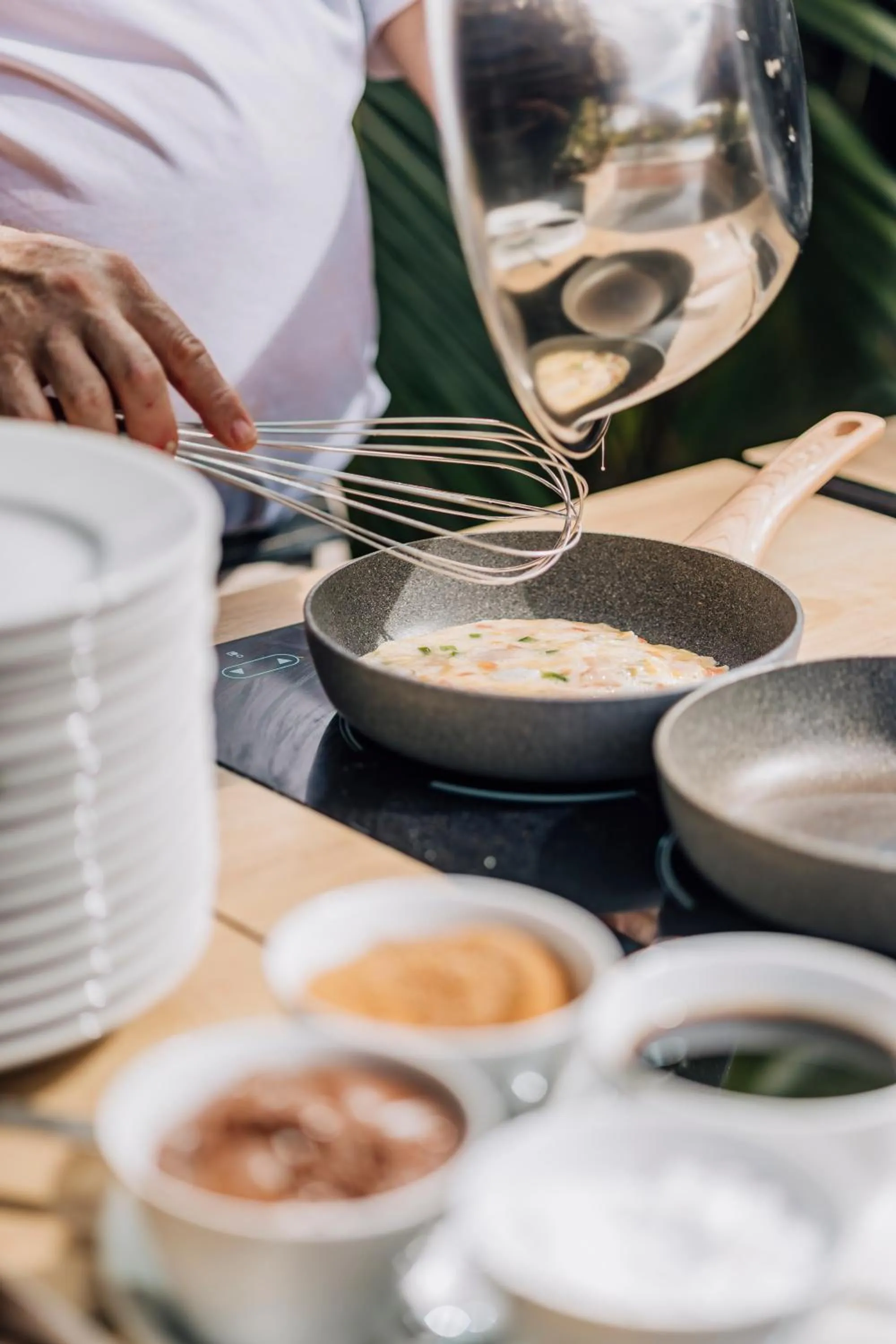 Restaurant/places to eat in Delfins Beach Resort Bonaire, Tapestry Collection by Hilton