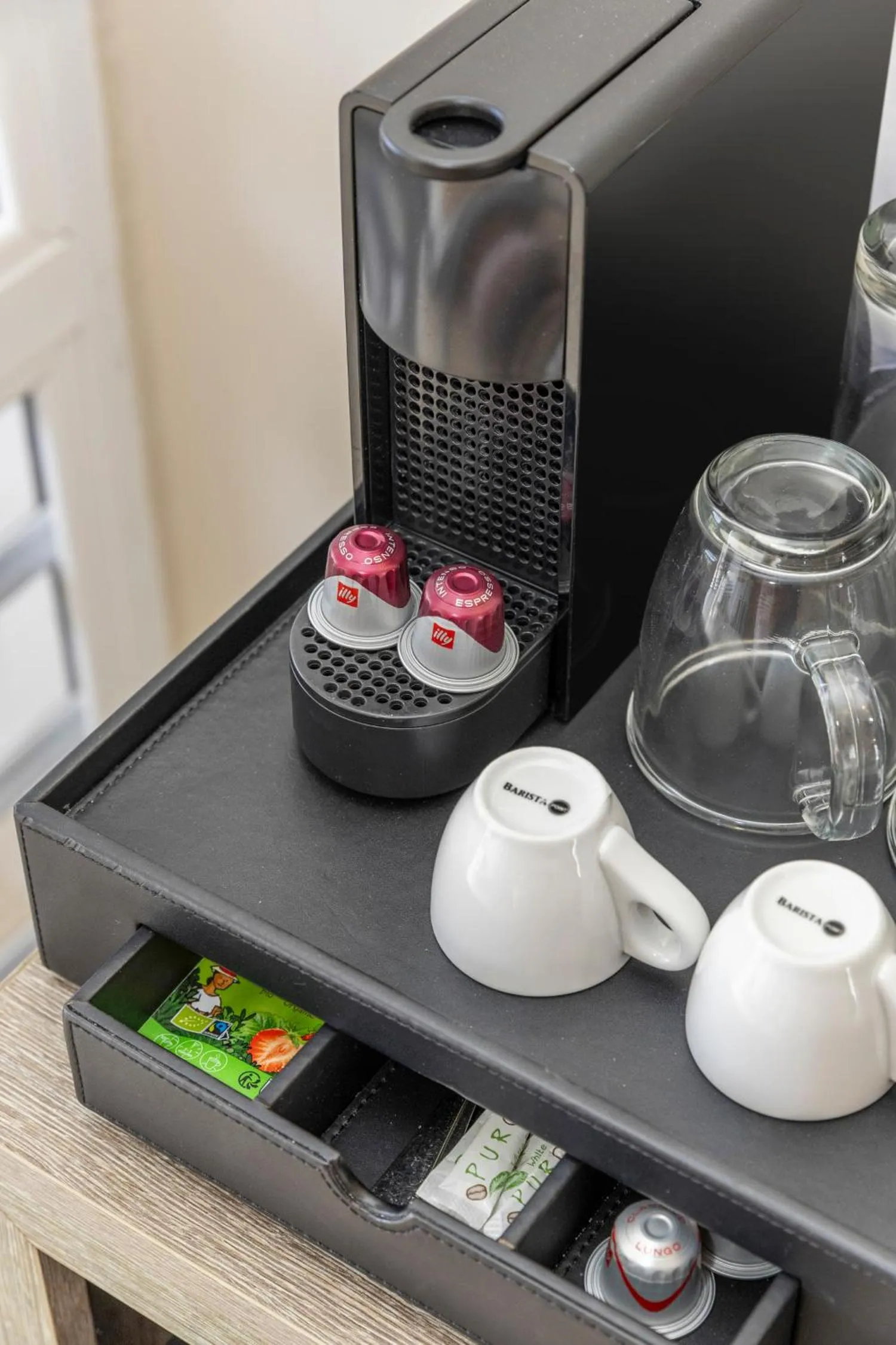 Coffee/tea facilities in Delfins Beach Resort Bonaire, Tapestry Collection by Hilton