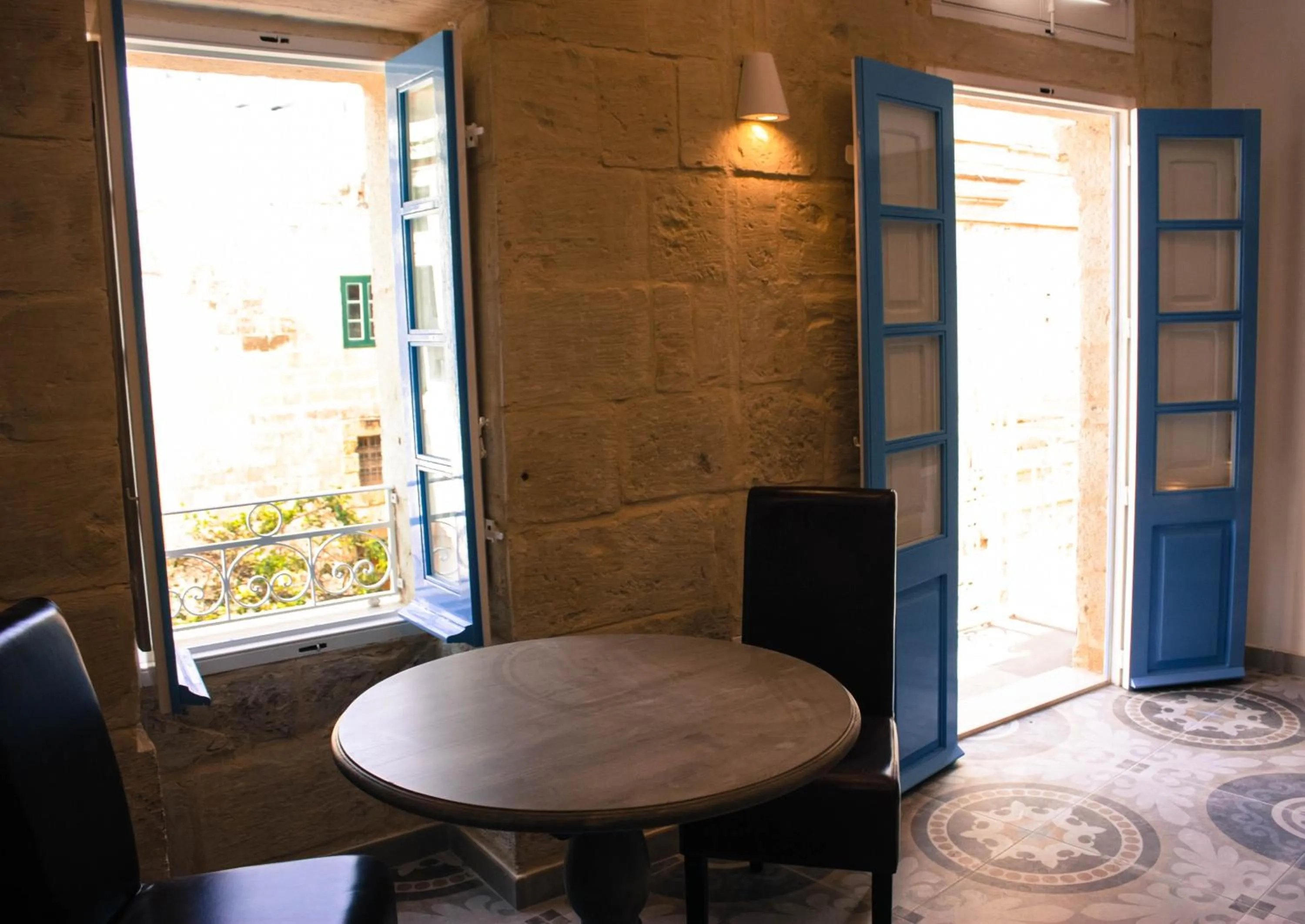 Property building in Casa Azzopardi Suites