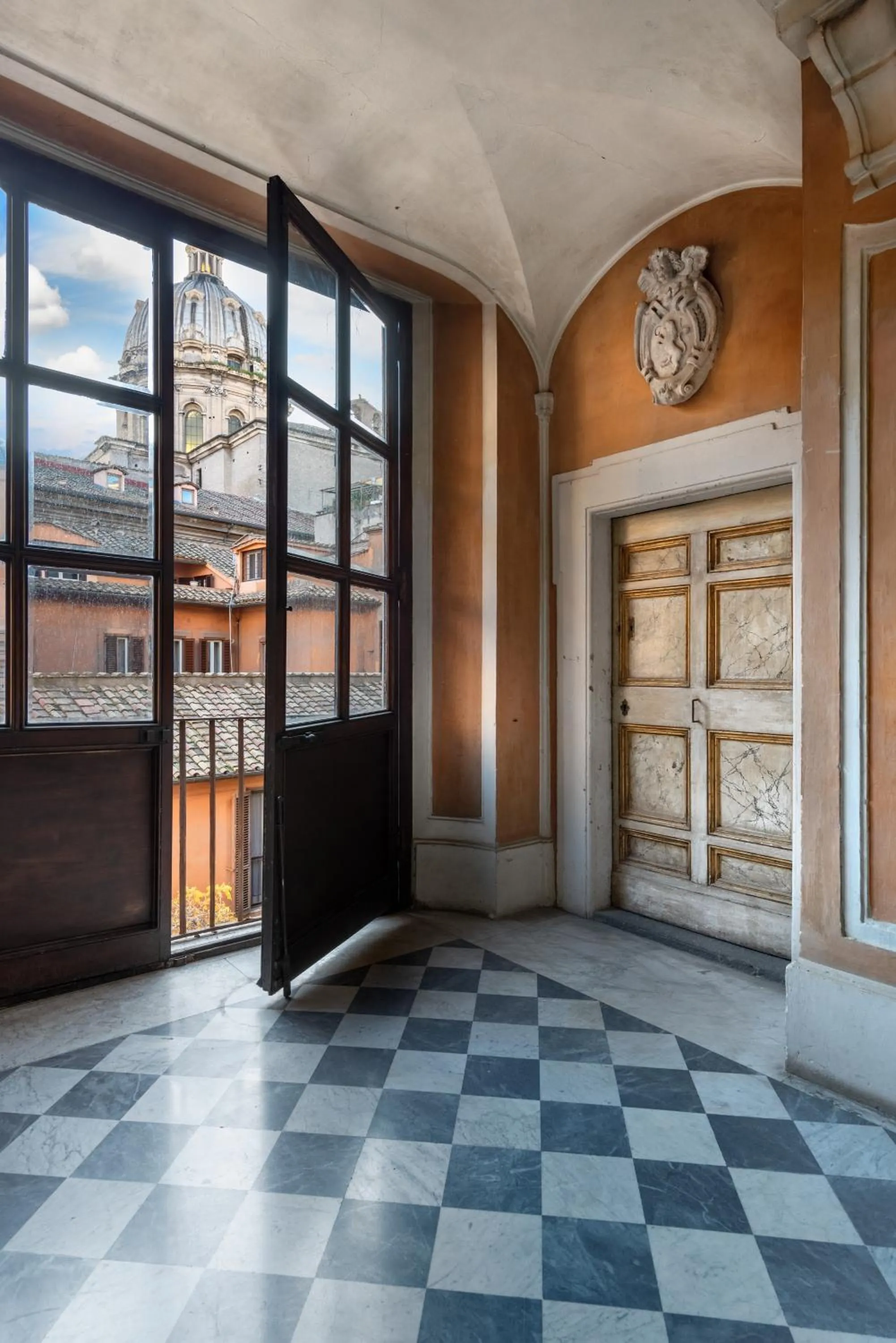 Property building in Hotel dei Barbieri