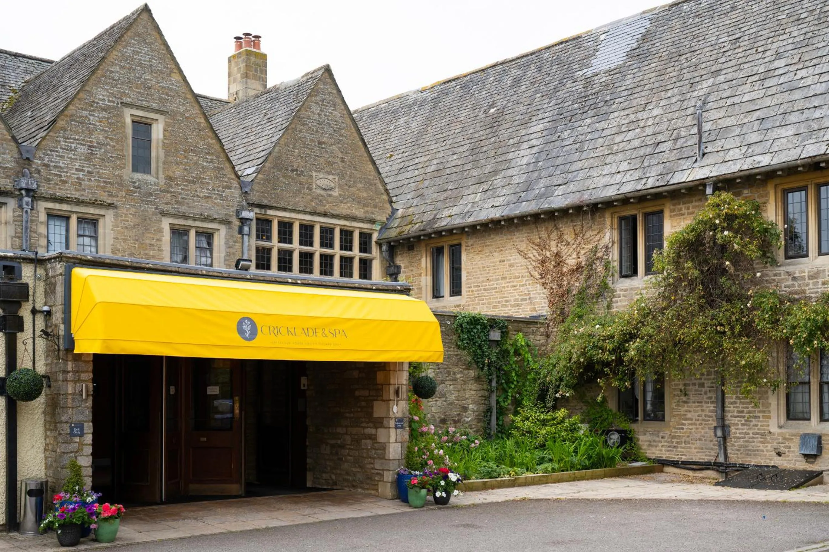 Property building in Cricklade House Hotel, Sure Hotel Collection by Best Western