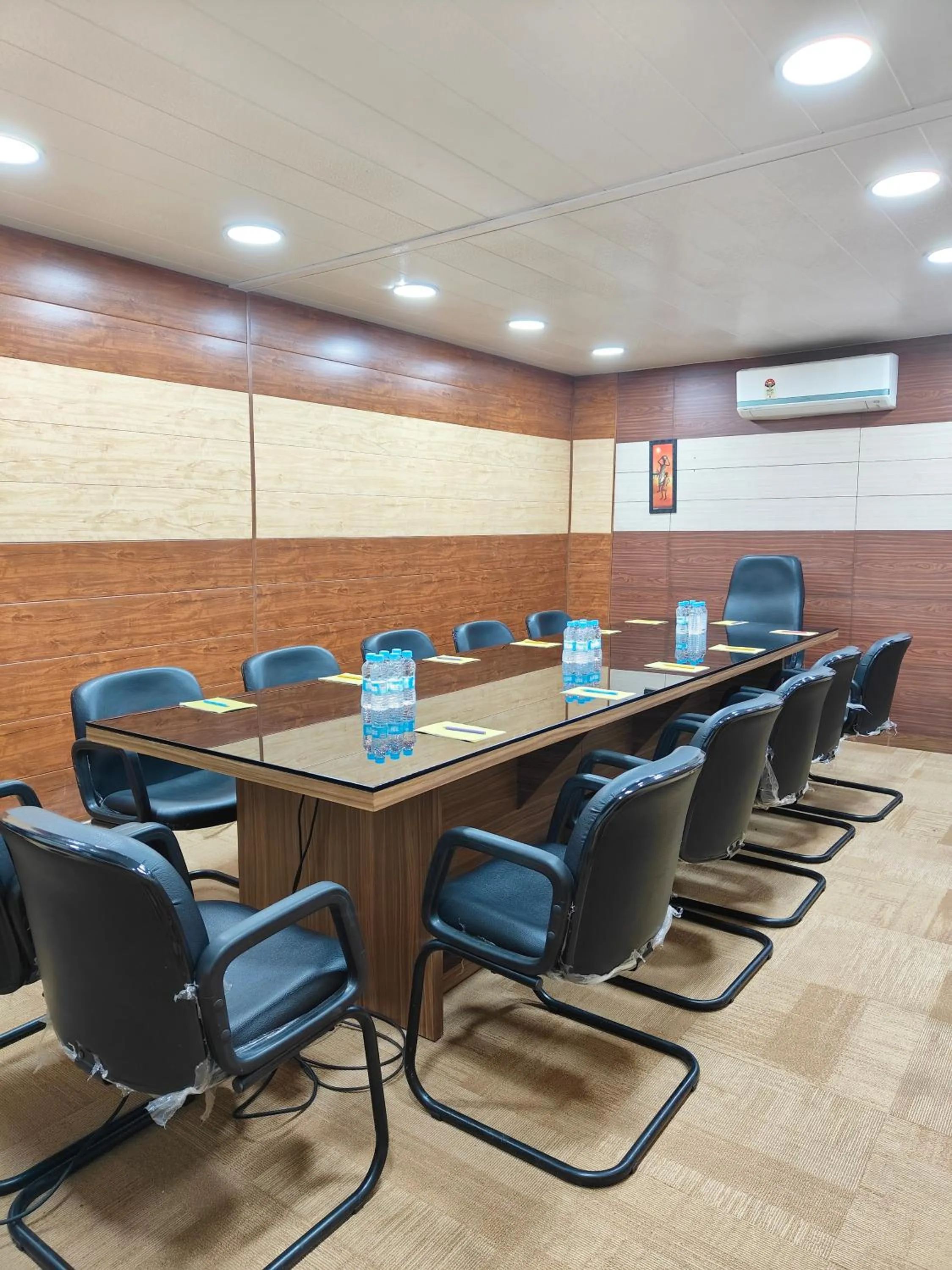 Meeting/conference room in Pinnacle by Click Hotels, Lucknow