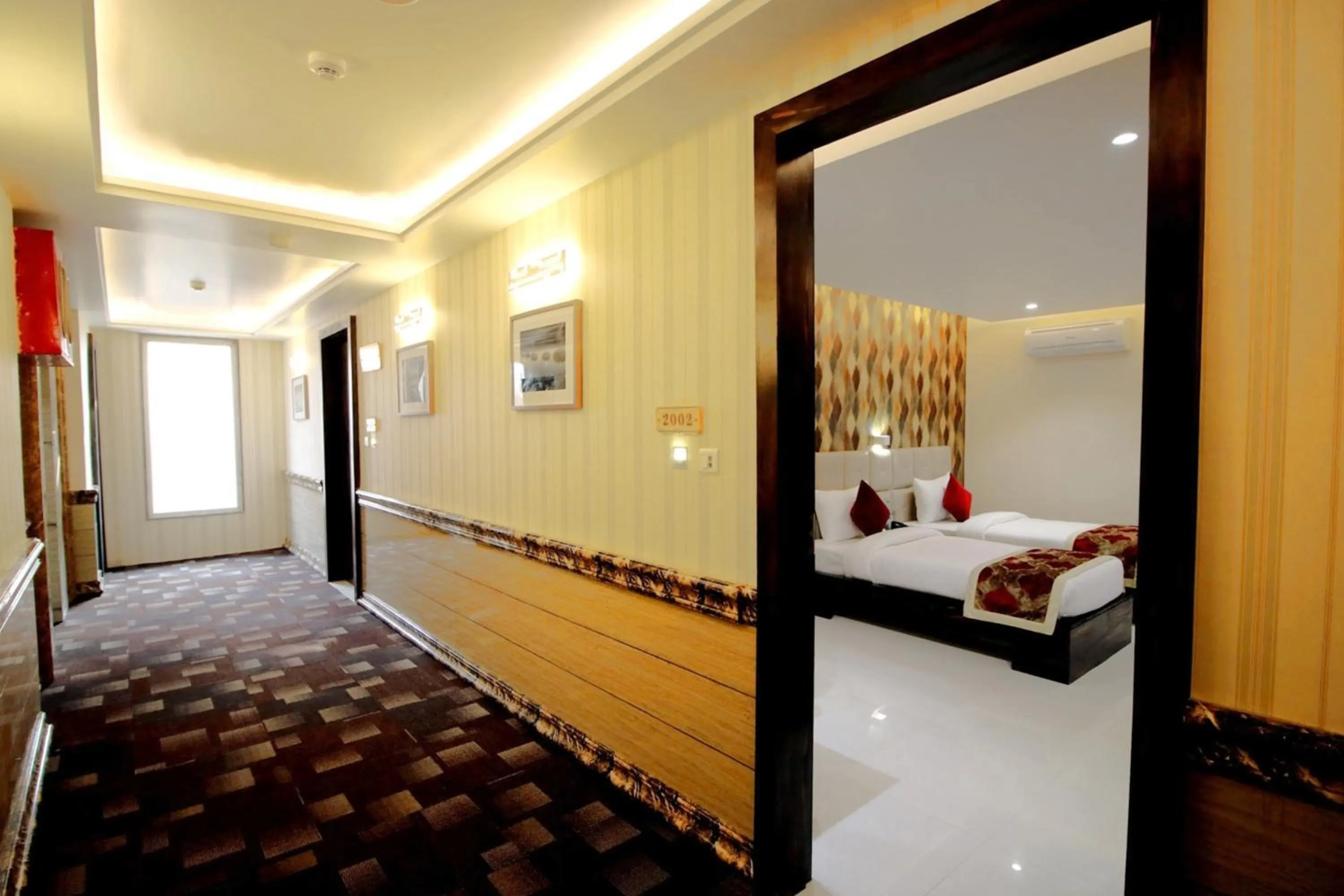 Floor plan, Bed in Pinnacle by Click Hotels, Lucknow