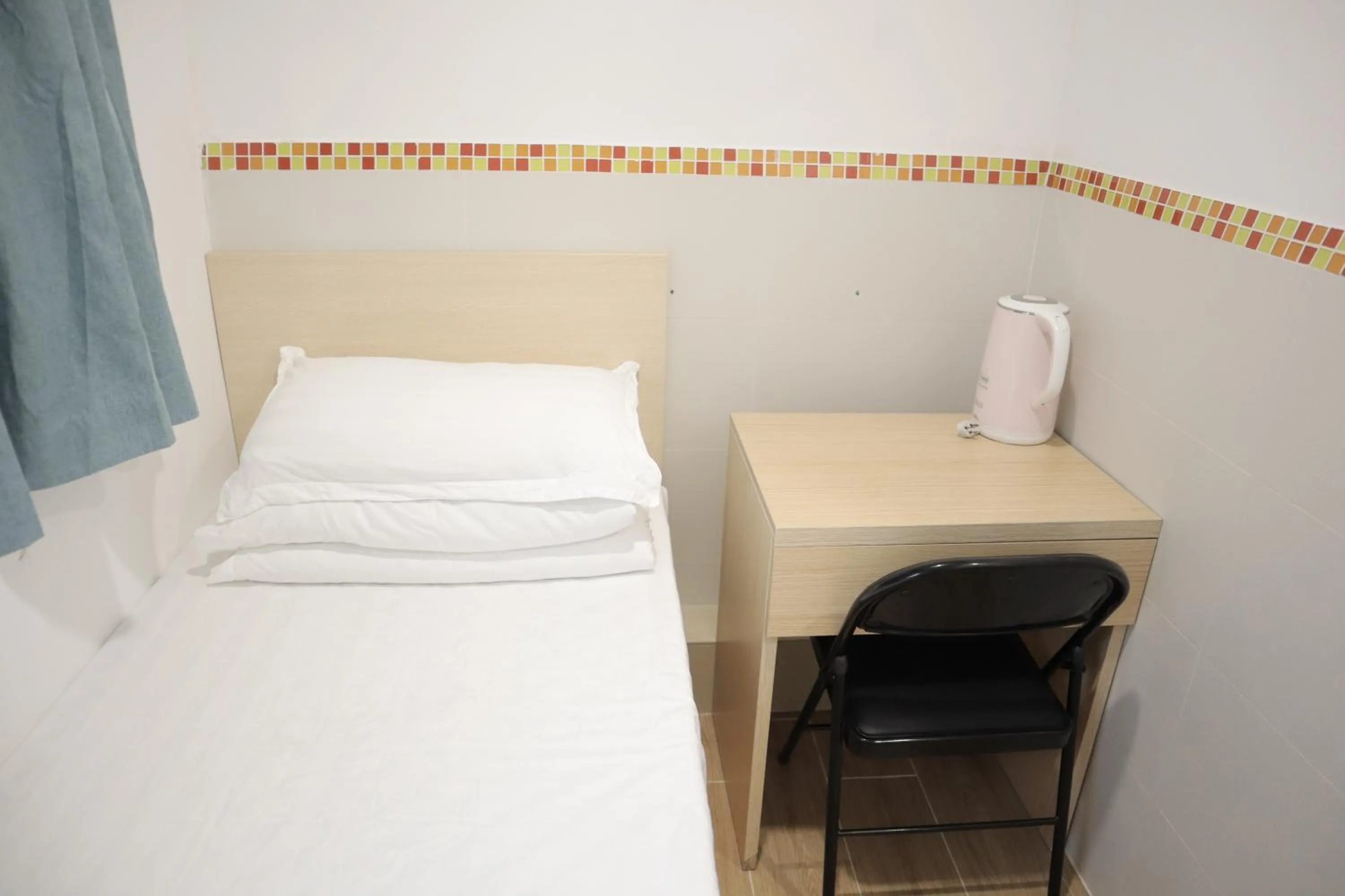 Bed in Hoi To Hostel