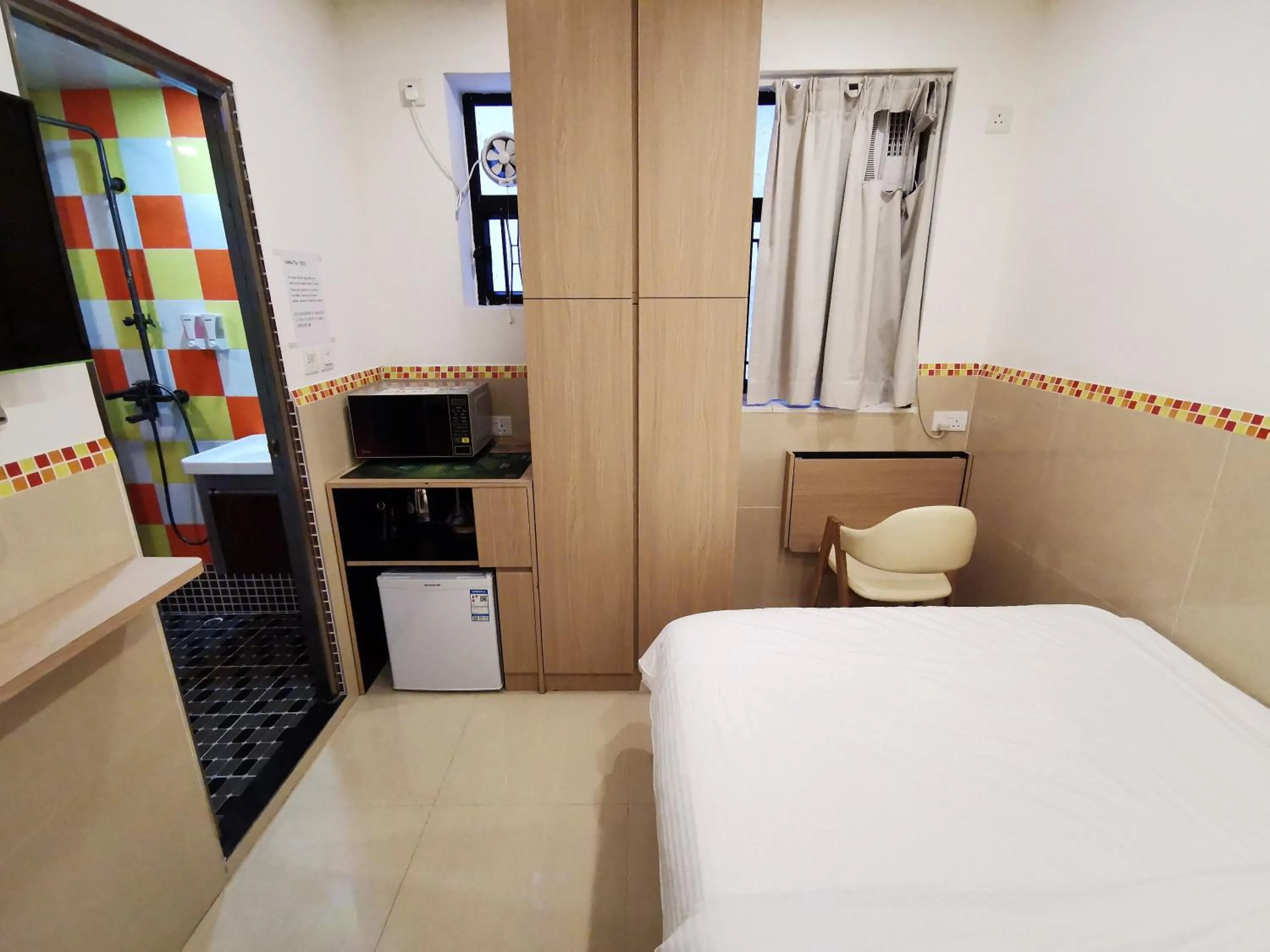 Bed in Hoi To Hostel