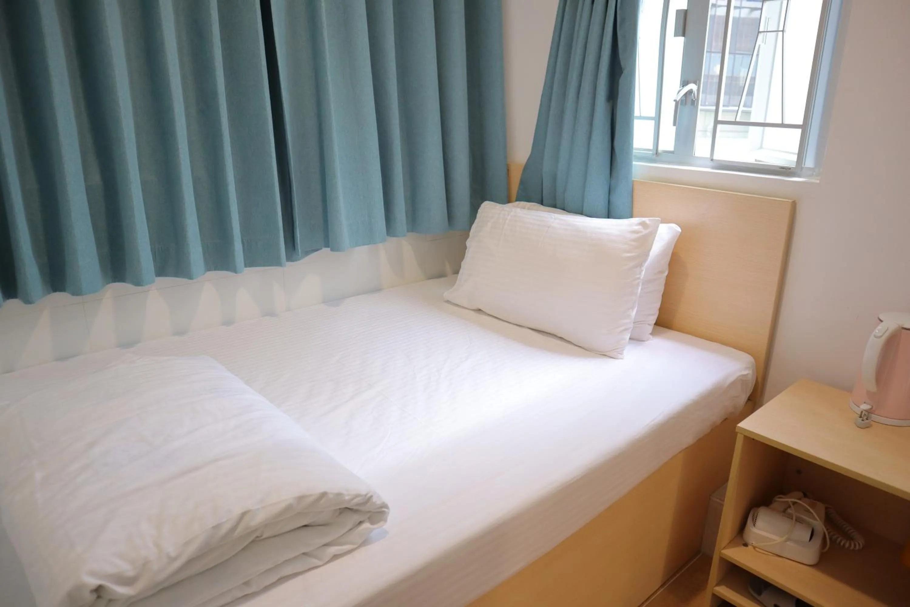 Bed in Hoi To Hostel