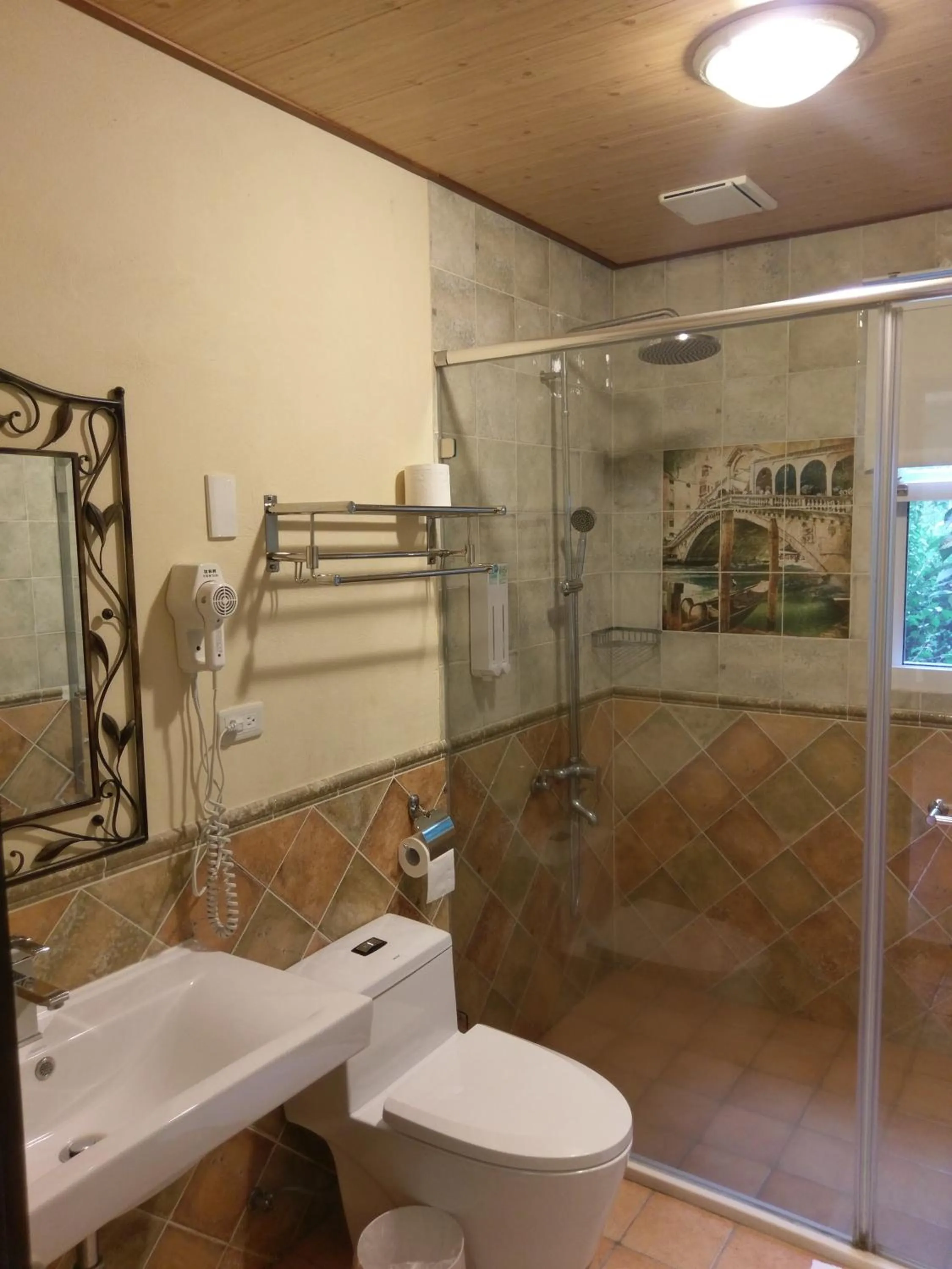 Shower in Bramasole B&B