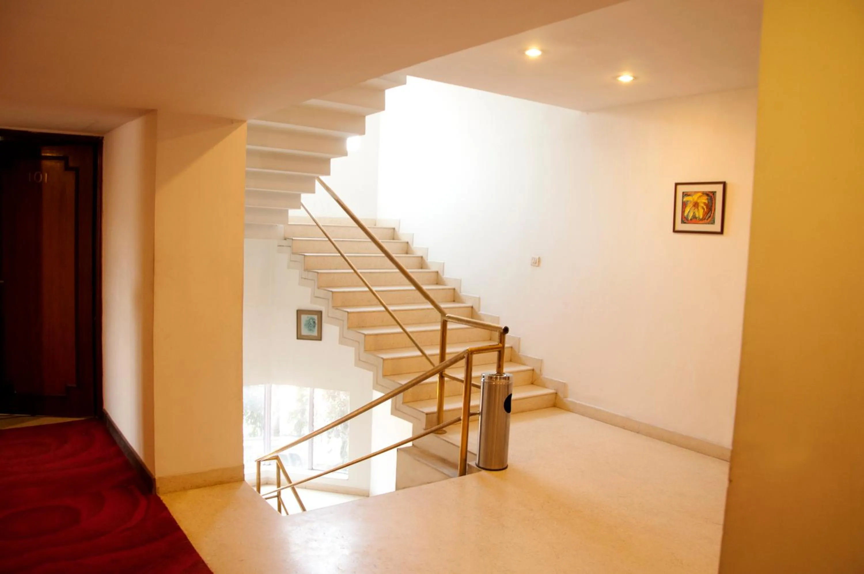 Area and facilities in Hotel Gwalior Regency