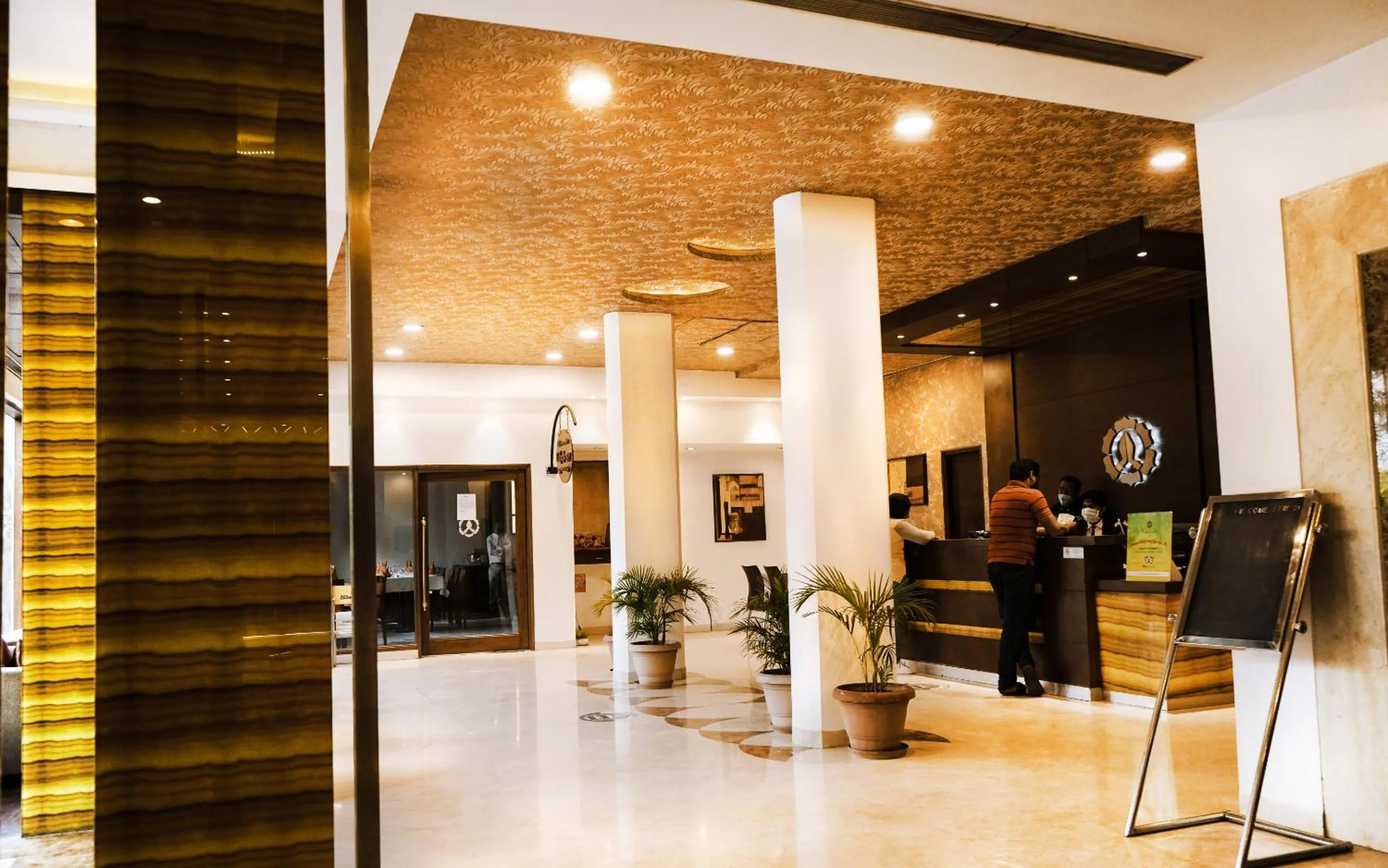 Lobby or reception in Hotel Gwalior Regency