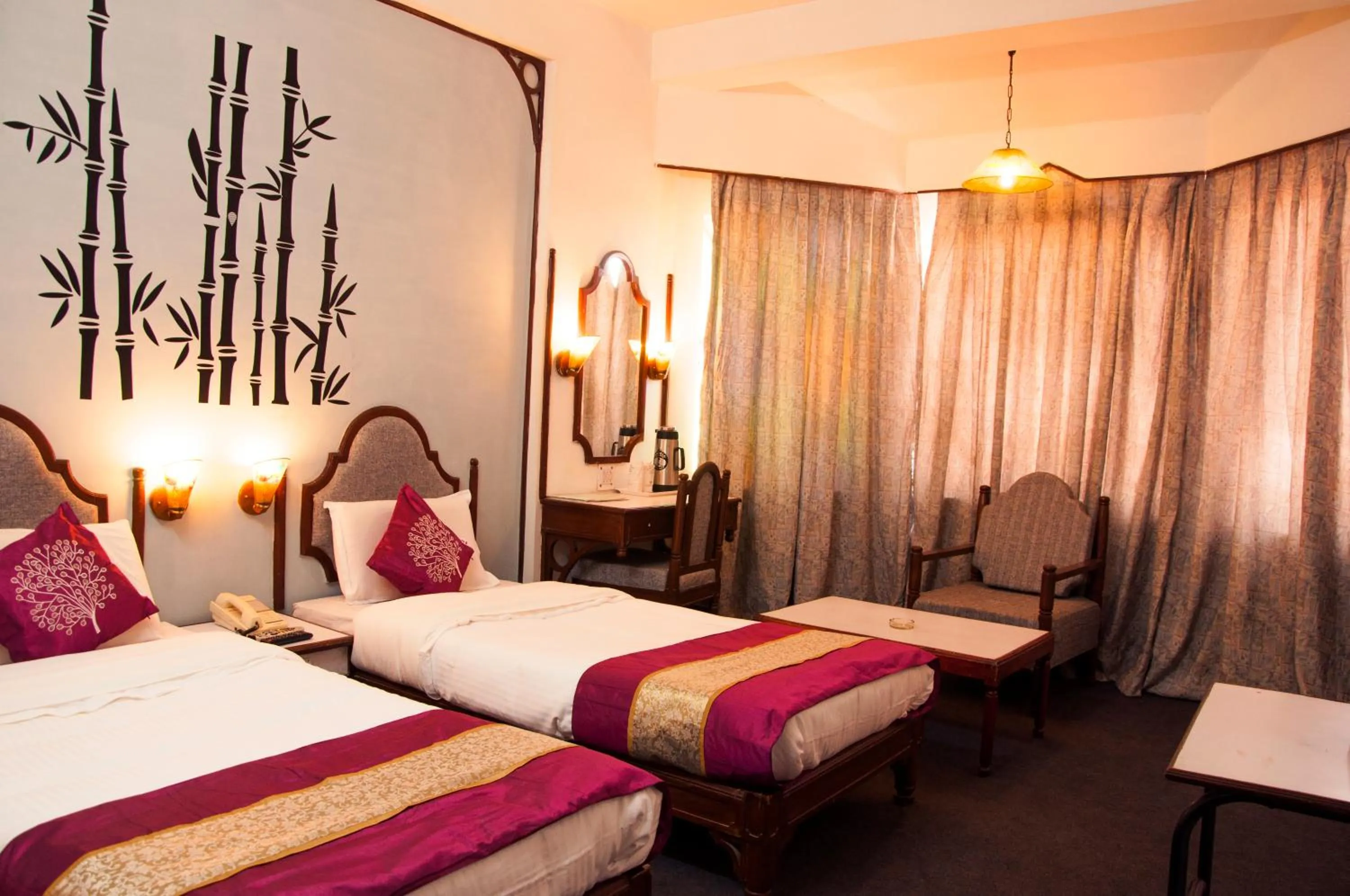 Bedroom in Hotel Gwalior Regency