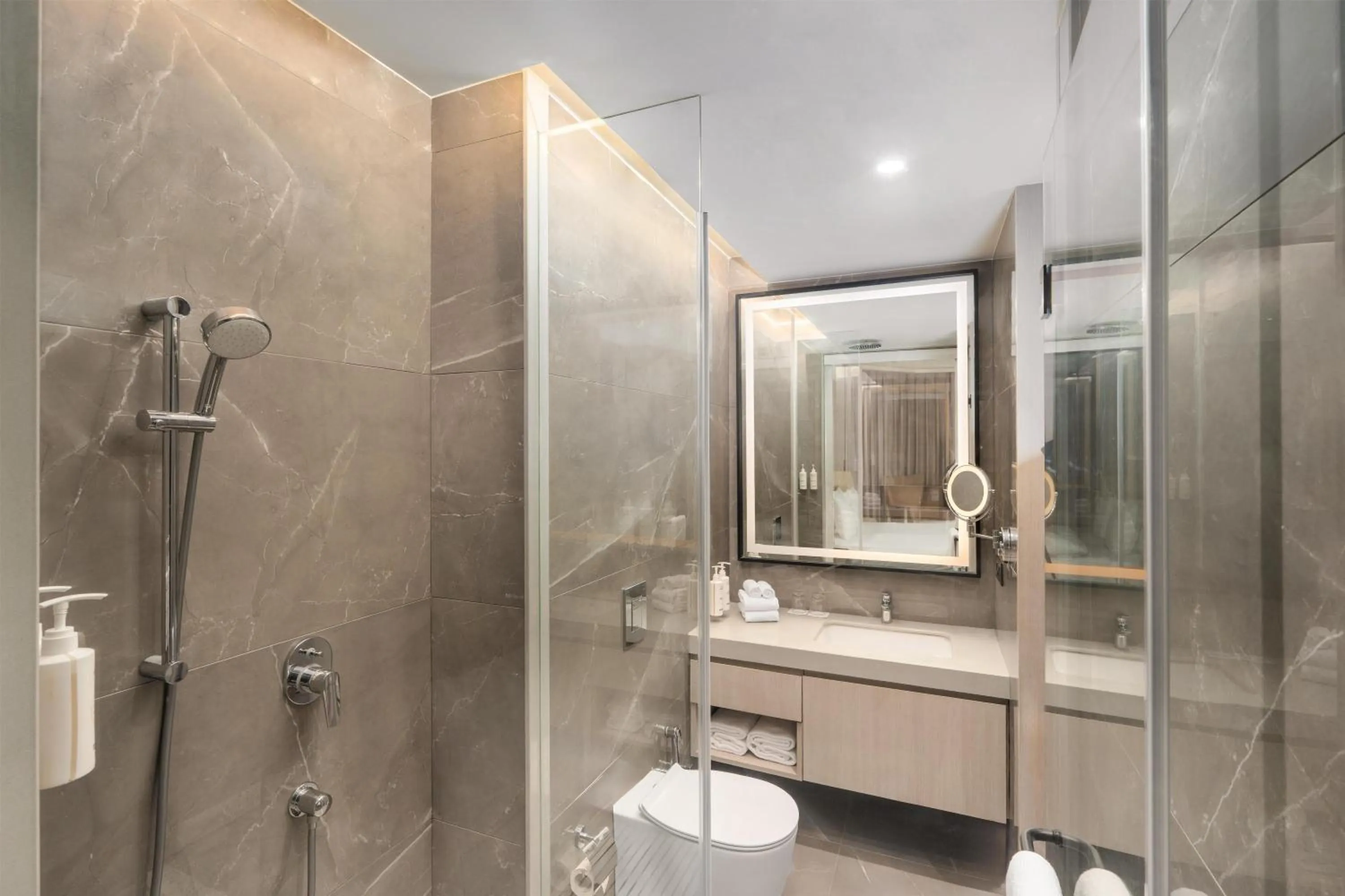 Bathroom in Hotel Gwalior Regency, a member of Radisson Individuals