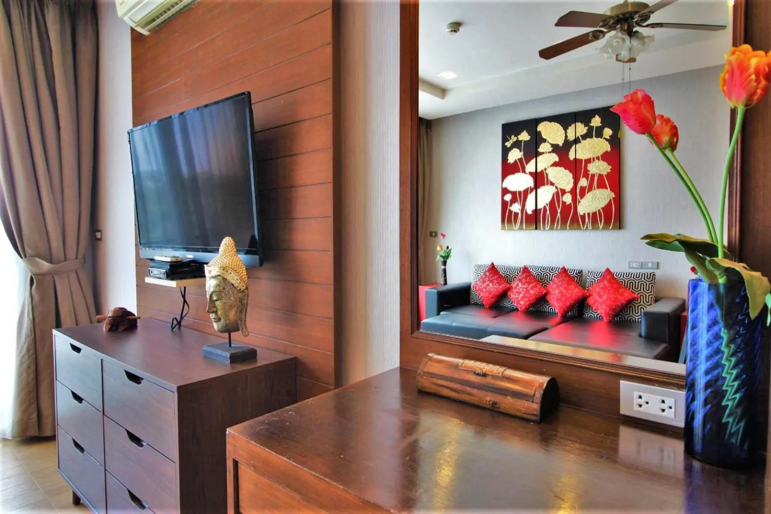 Photo of the whole room in Sea & Sky Karon Beach by PHR