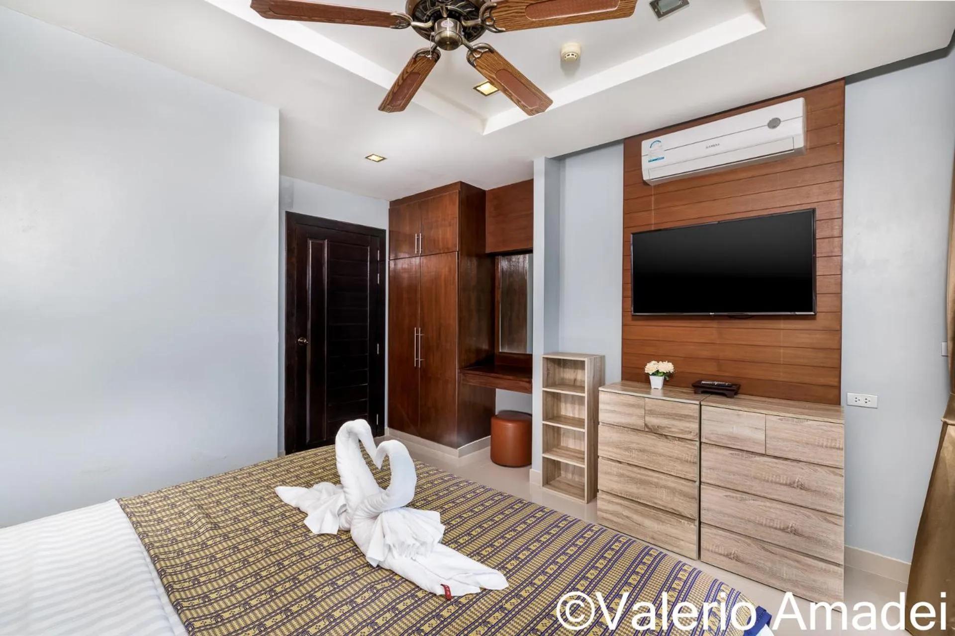 Bed in Sea & Sky Karon Beach by PHR